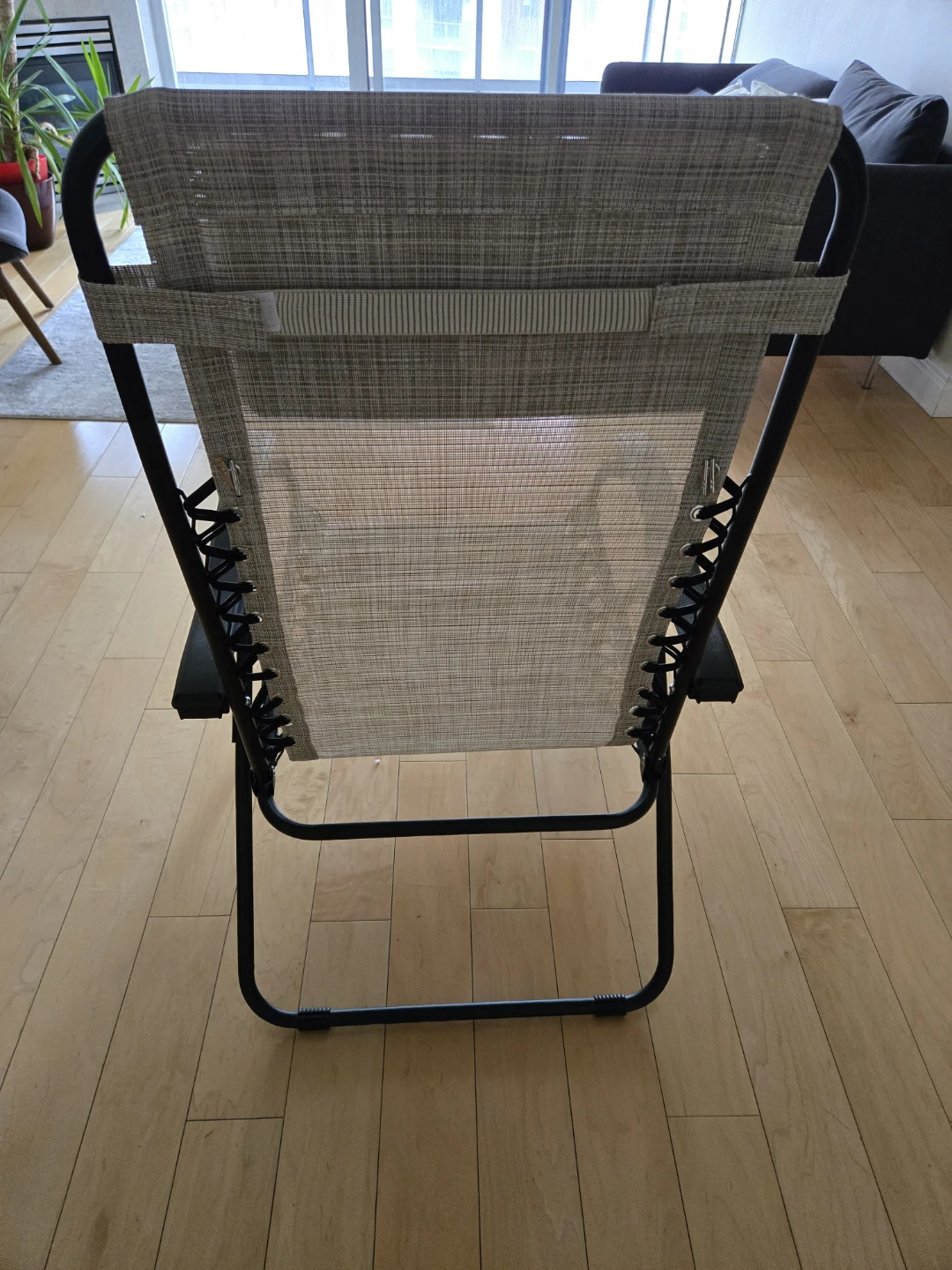 Folding Zero Gravity Lounge Recliner - photo 2