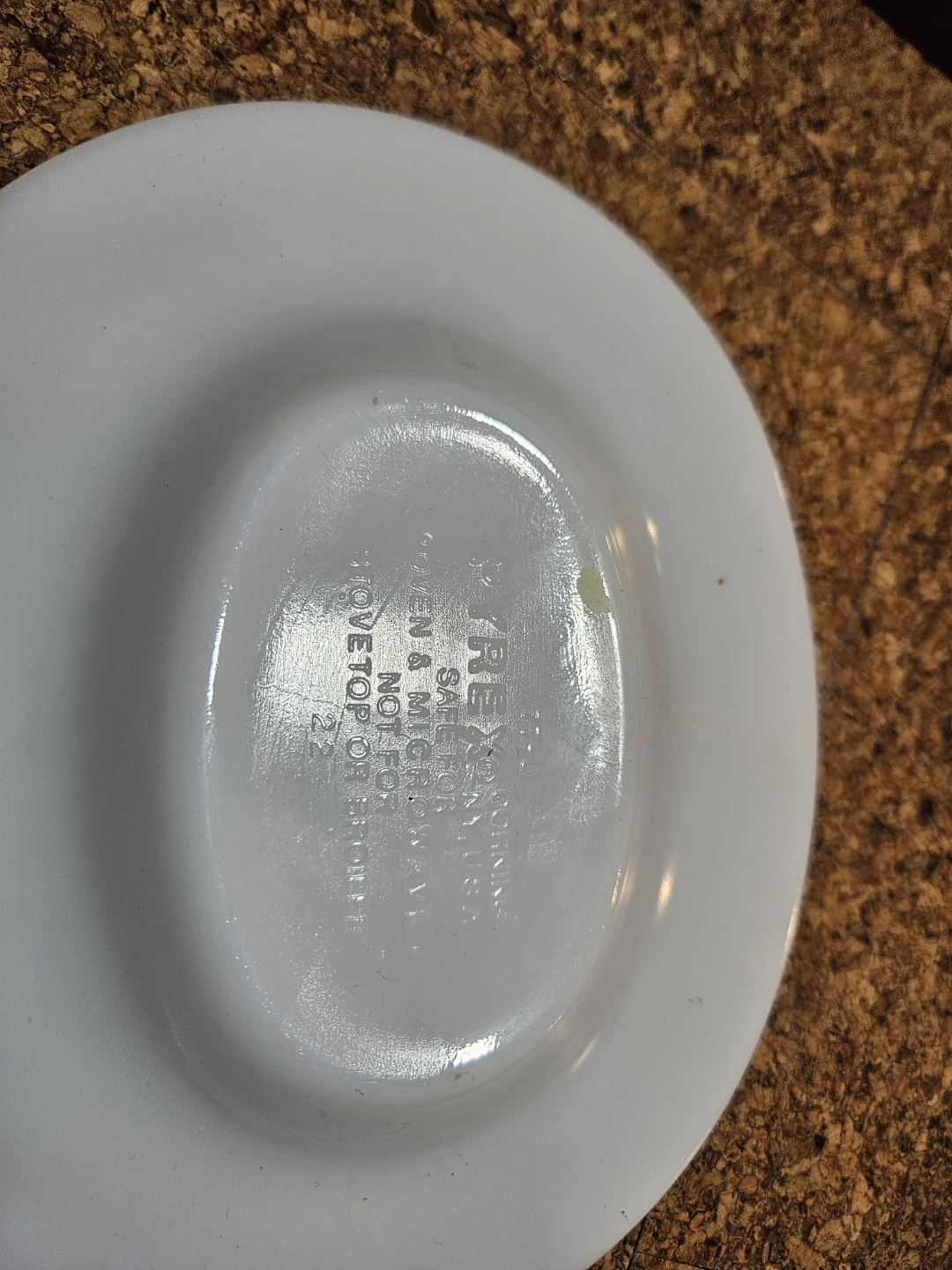 Pyrex White Floral Rimmed Bowl - photo 4