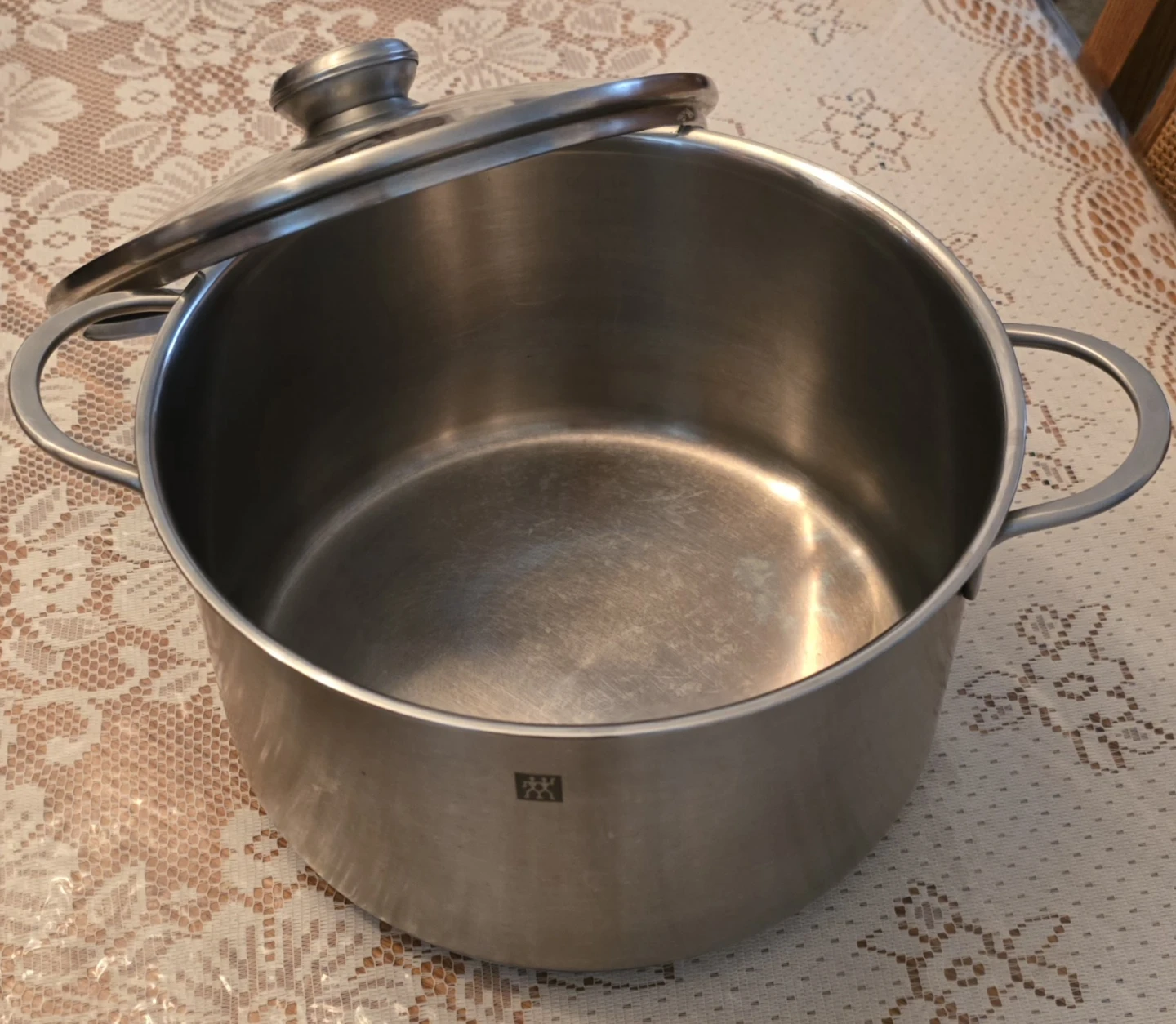 Zwilling Stainless Steel Pot with Lid - photo 2