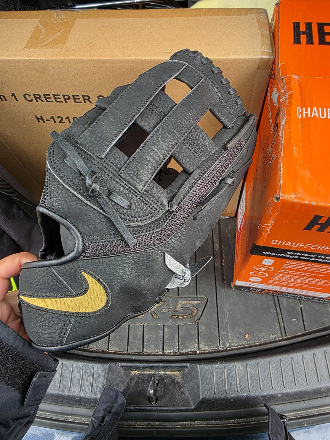 Nike Baseball Glove - photo 3