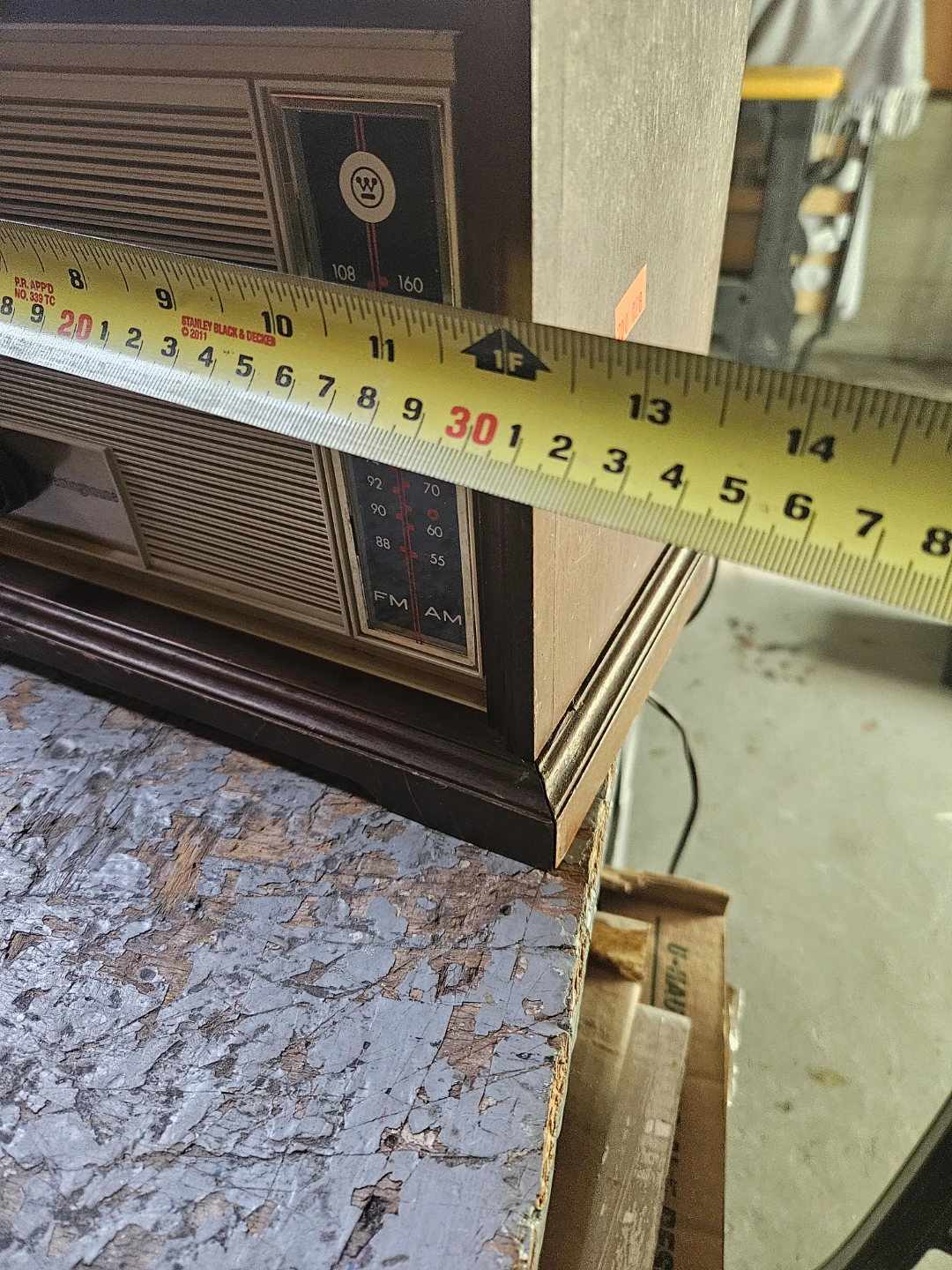 Westinghouse 870N6 Walnut AM-FM Radio - photo 5
