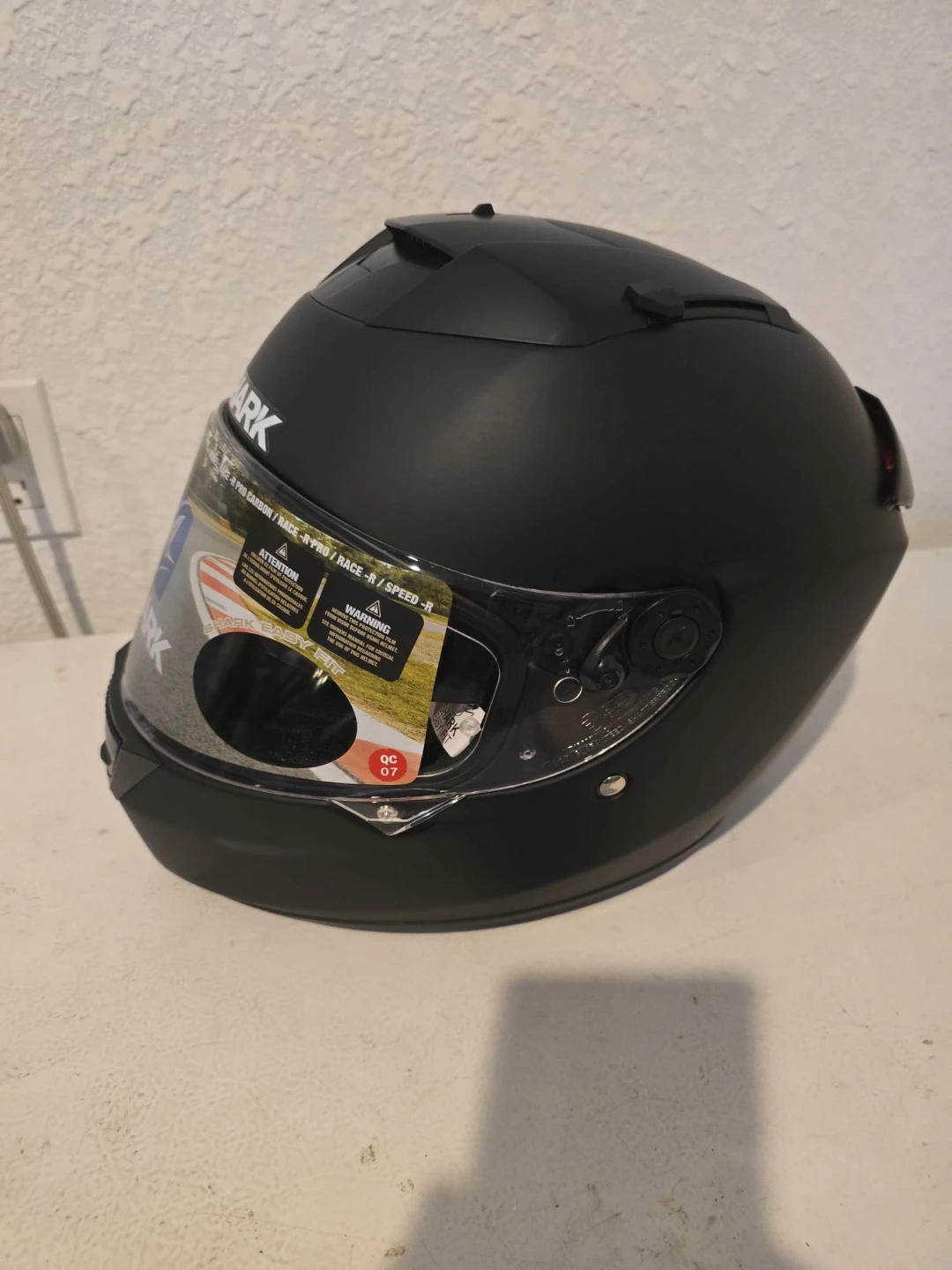 Shark Motorcycle Helmet - Race-R Pro Carbon, XL, Black - photo 2