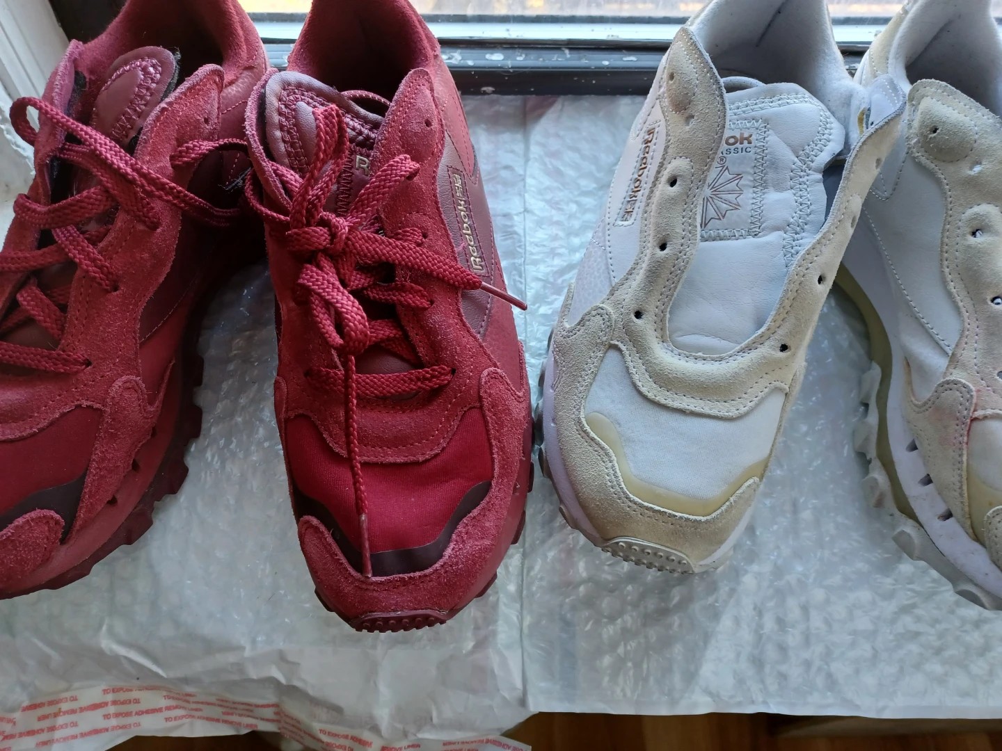Reebok Classic Sneakers - Red & White