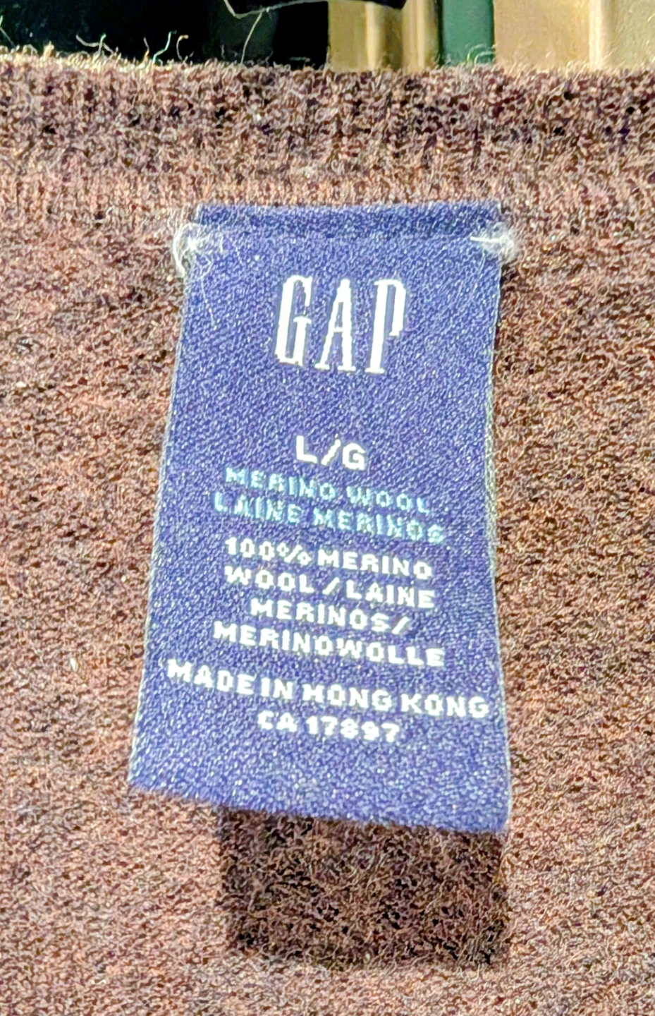 GAP Woman's Brown V-Neck Sweater L/G - - photo 3