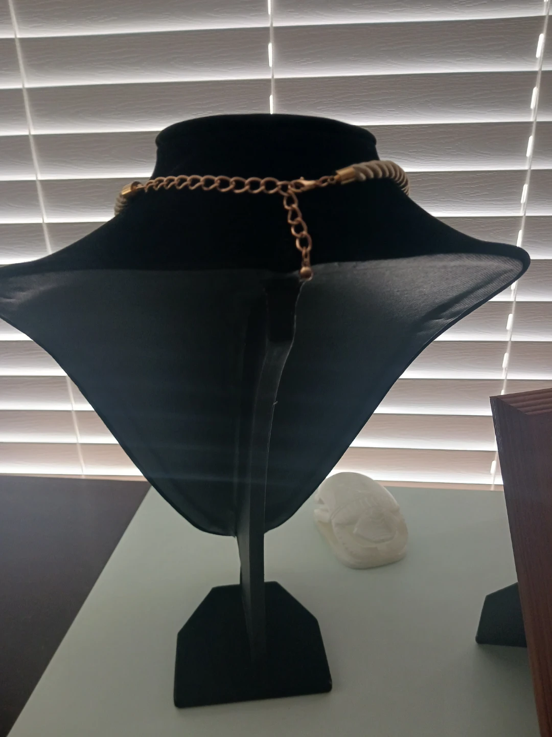Gold Tone Rope Chain Necklace with Abstract Pendant - photo 2