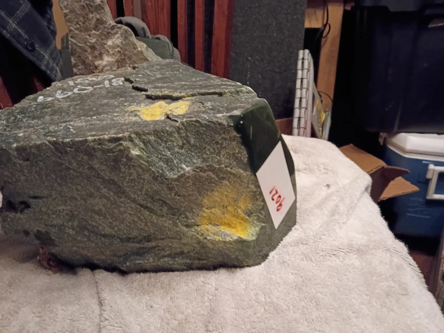 Raw Jade Stone 15kg 660-18 - photo 4