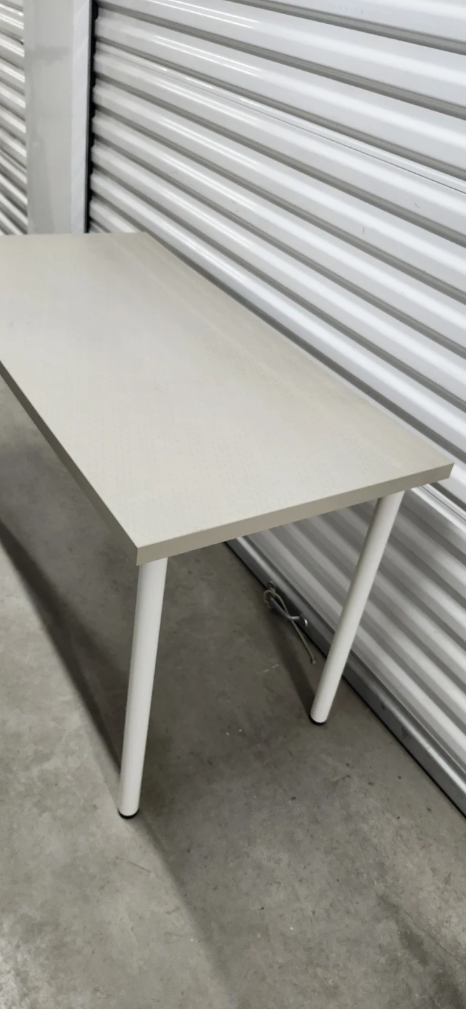 Ikea desk - photo 3