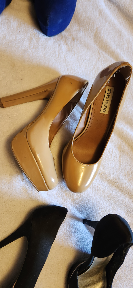 Womens assortment of size 10 heels - photo 4