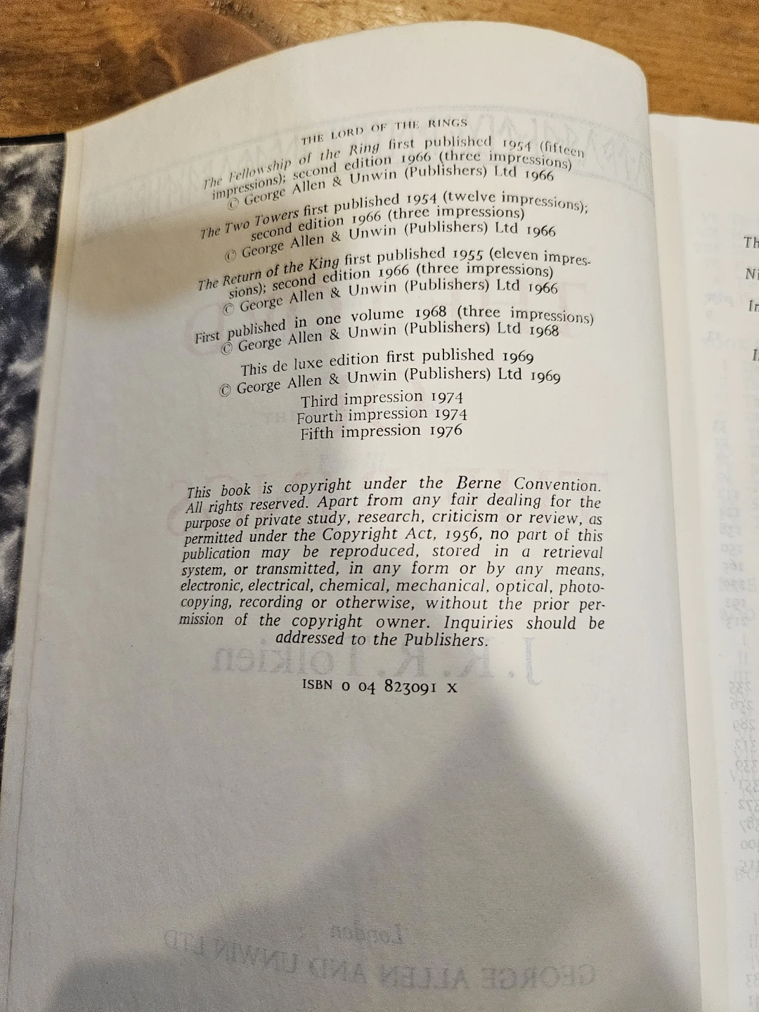1976 The Lord of the Rings by J.R.R. Tolkien.  5th impression - photo 4