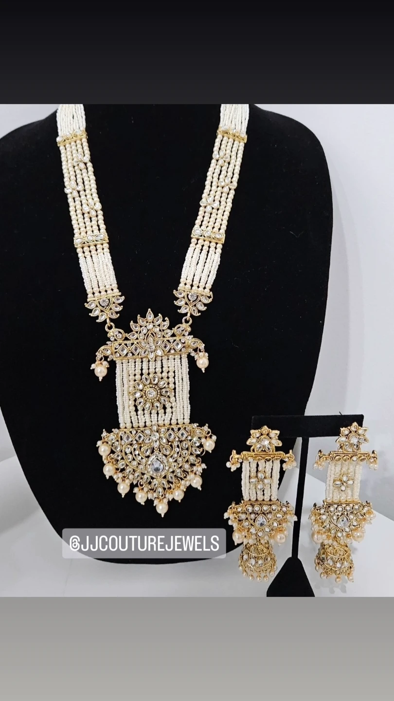 White Pearl Necklace and Earring Set