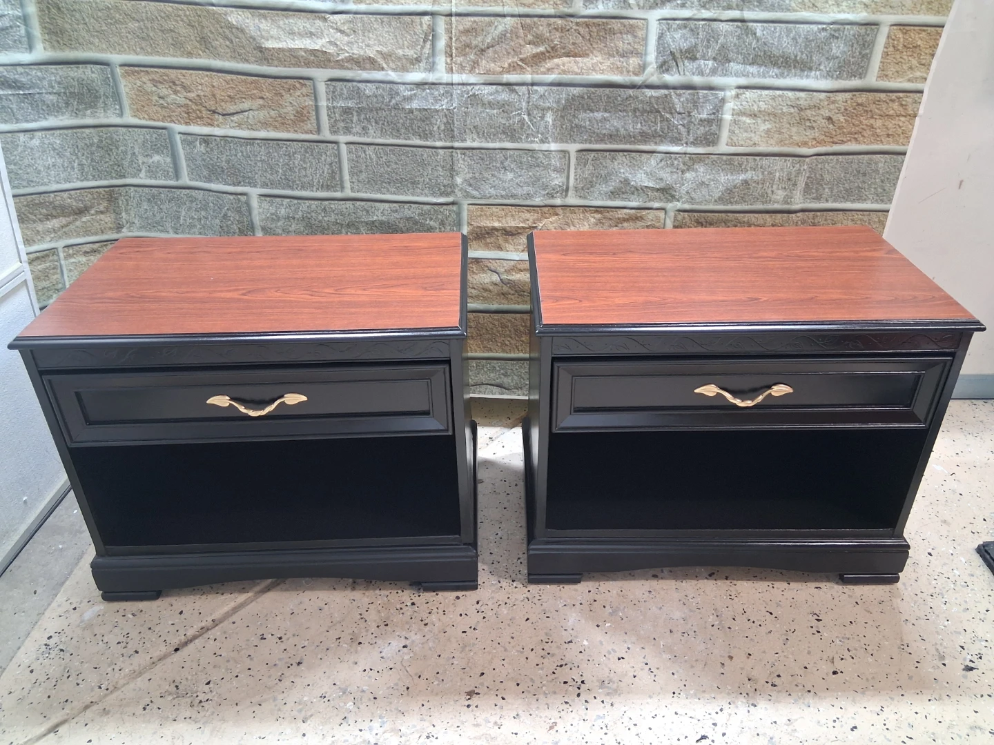 Black Nightstands with Drawer (Set of 2) - photo 2