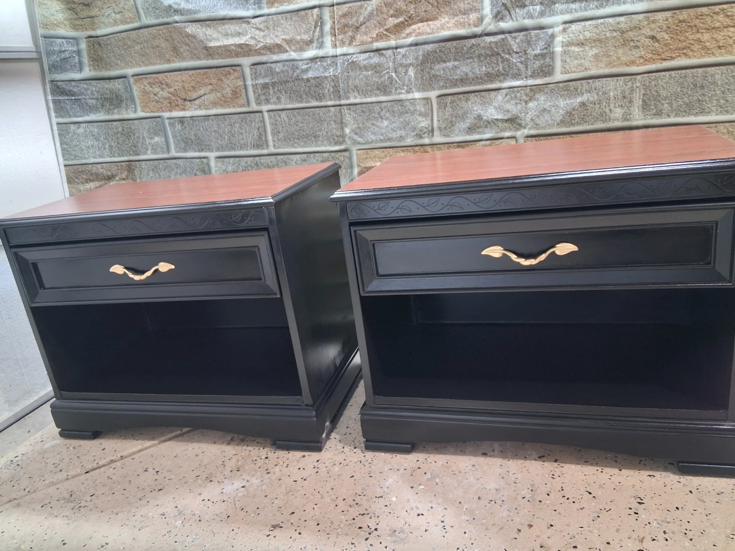 Black Nightstands with Drawer (Set of 2) - photo 4