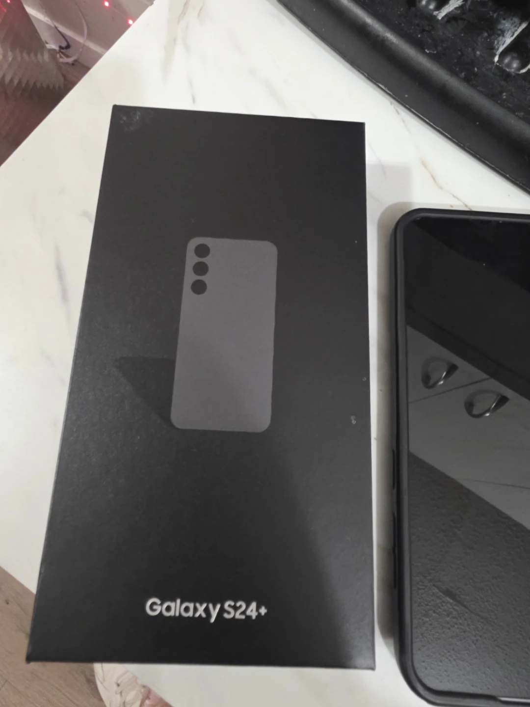 Samsung Galaxy S24+ Smartphone - photo 2
