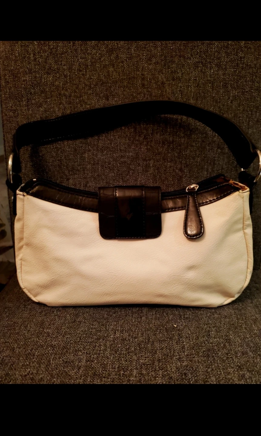 Guess Shoulder Bag - photo 2