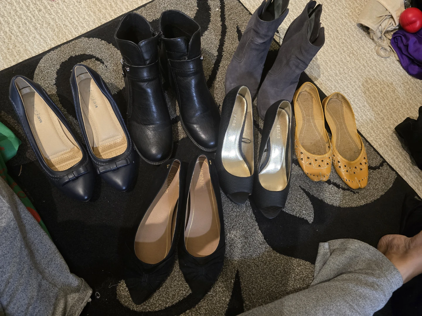 Assorted Women's Shoes