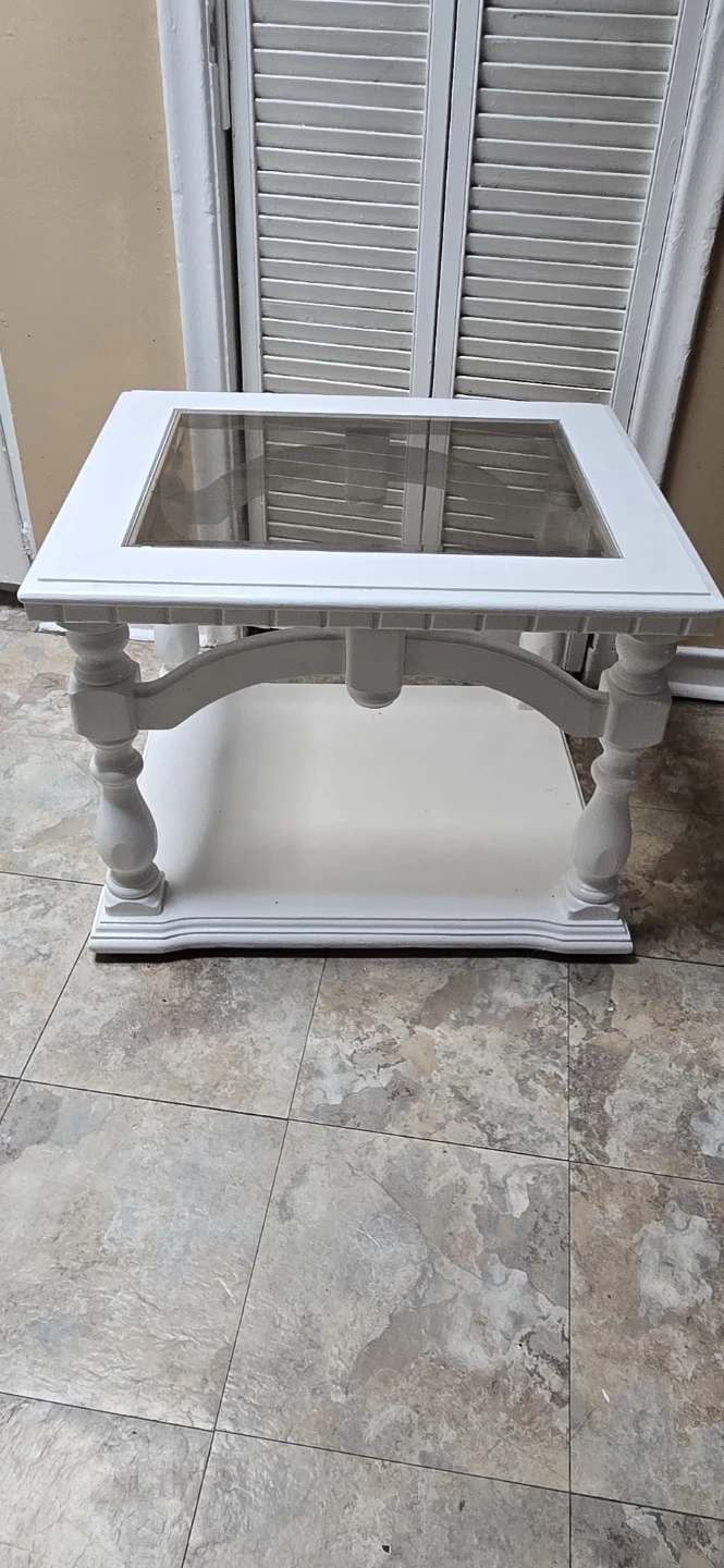 White Table With Glass Top. - photo 3