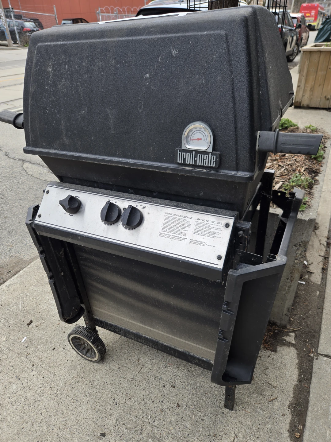 Broil-Mate Gas BBQ Grill