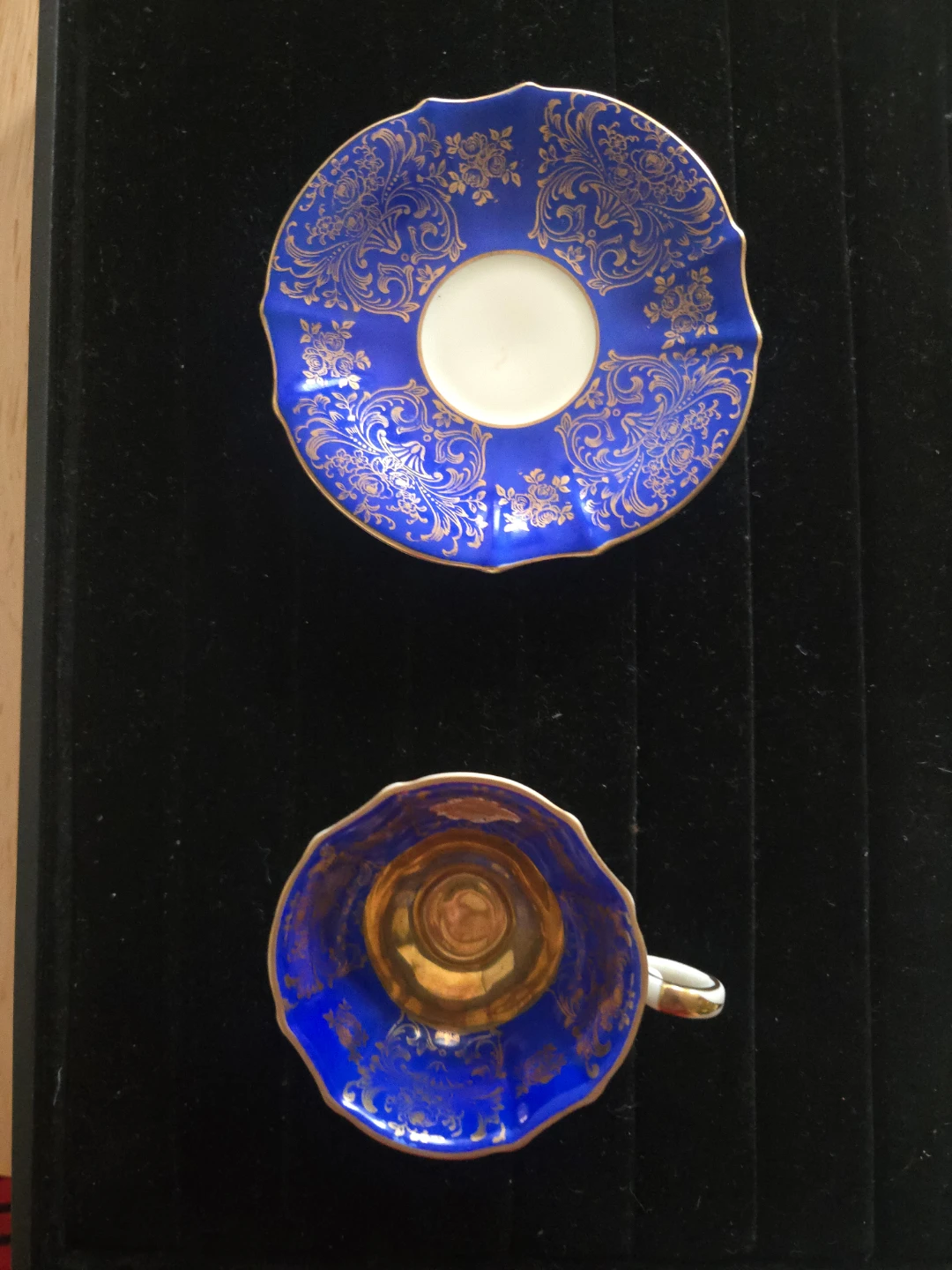 Blue and Gold Porcelain Teacup and Saucer Set - photo 5
