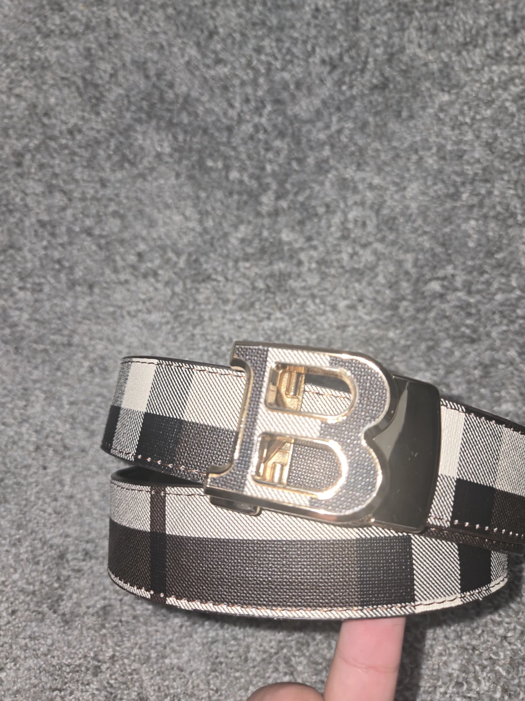 Designer Belt with 'B' Buckle
