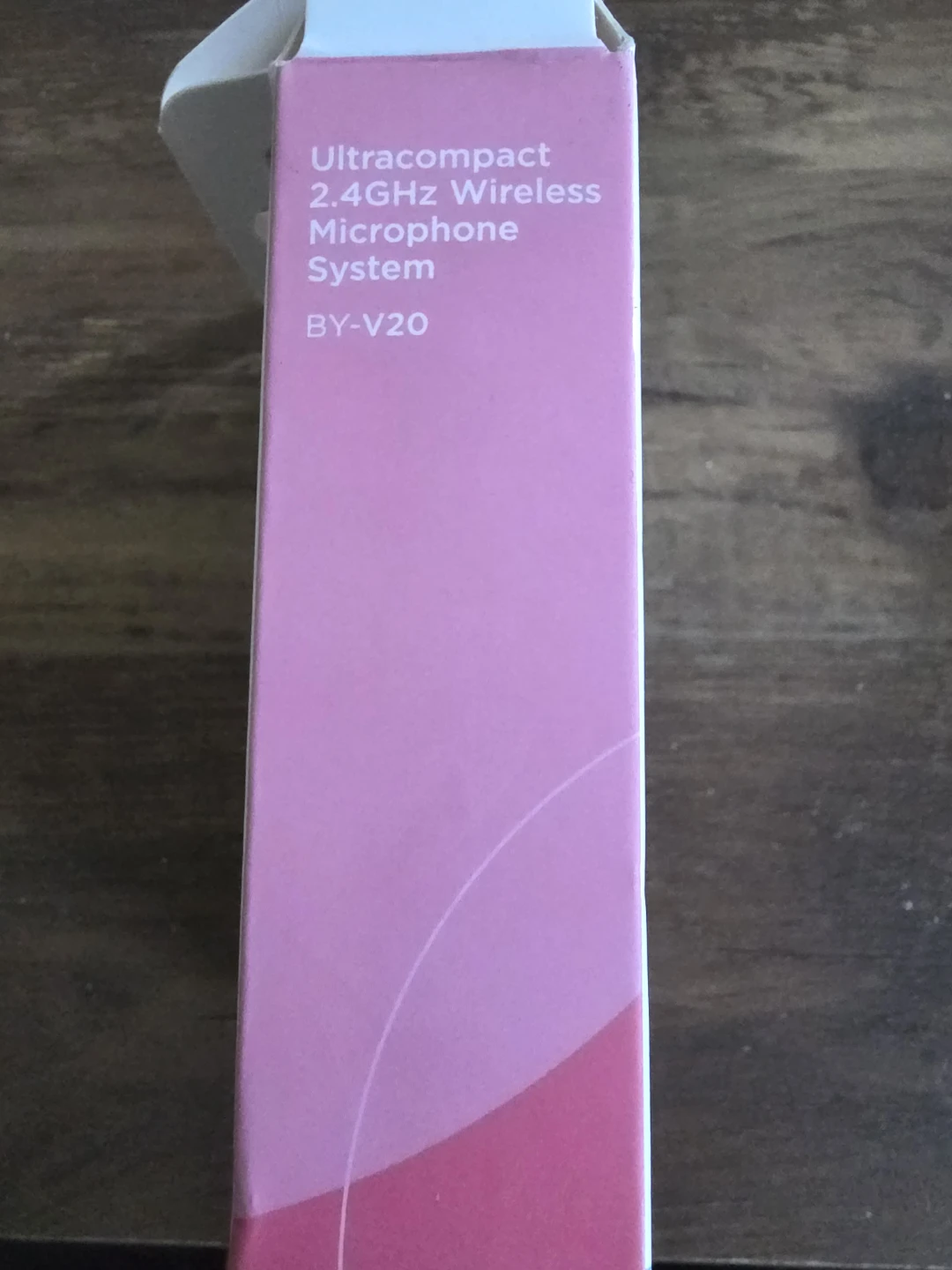 ULTRACOMPACT 2.4GHZ WIRELESS MICROPHONE SYSTEM - photo 4