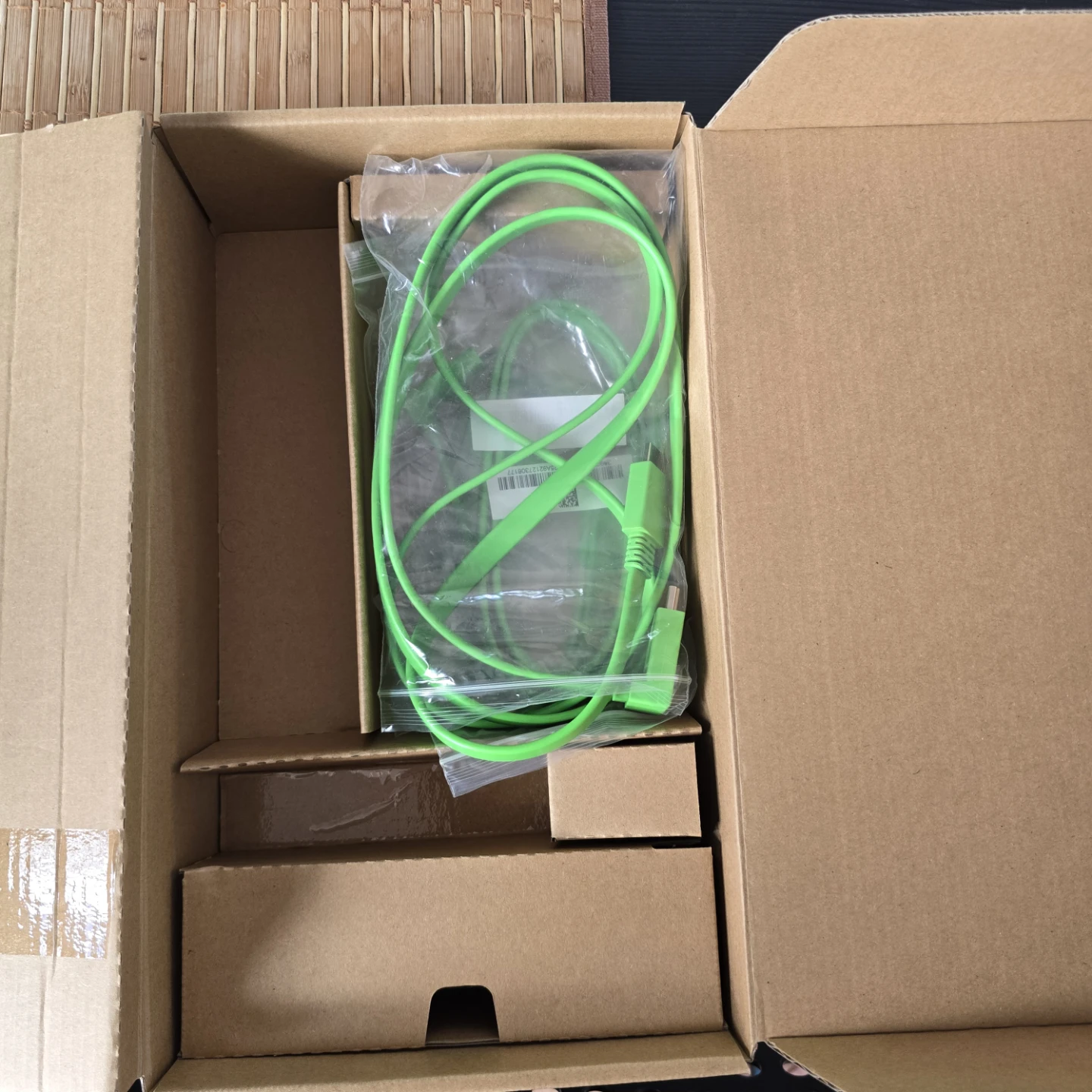 Razer Raptor 27 Gaming Monitor - photo 4