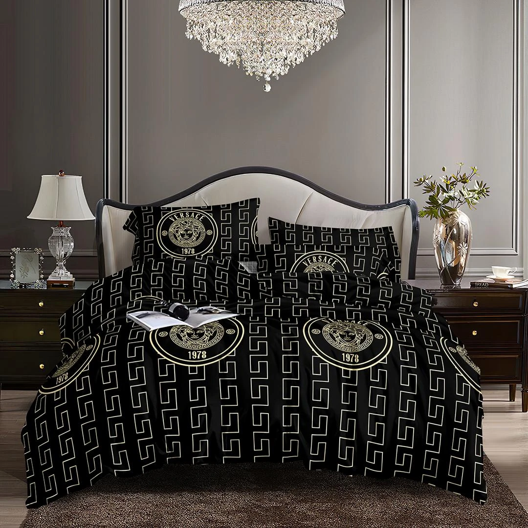Kings and queens  bedsheets with 4 pillow Cases and  duvet cover - photo 5