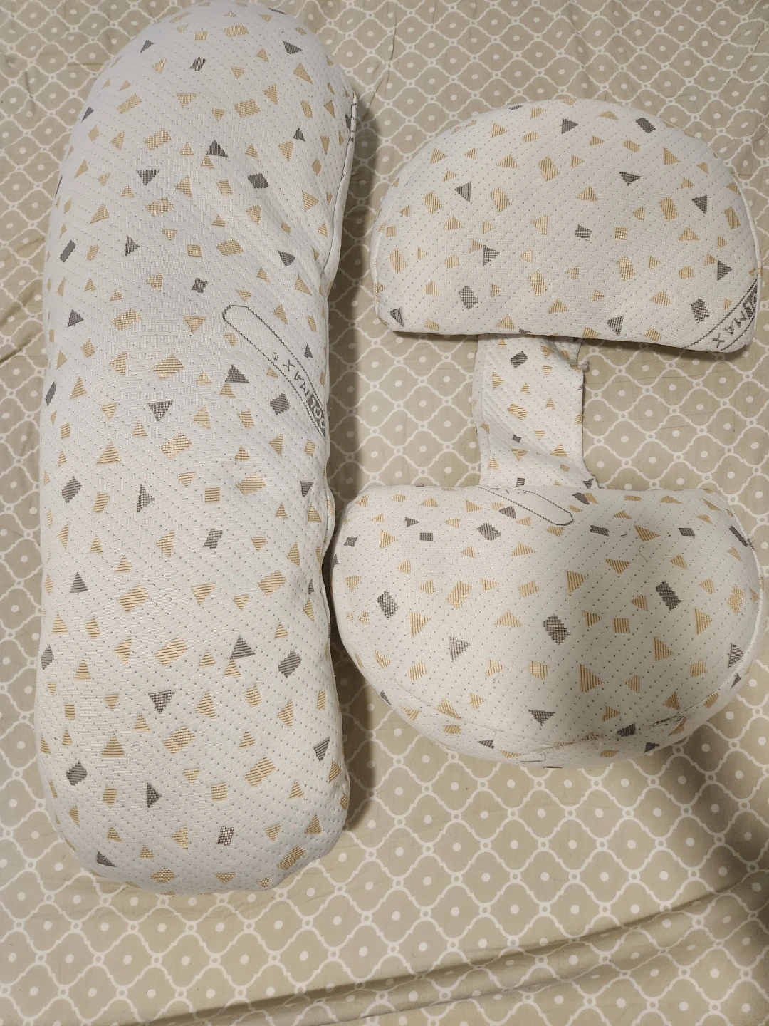 3 Piece Nursing Pillow Set - photo 4