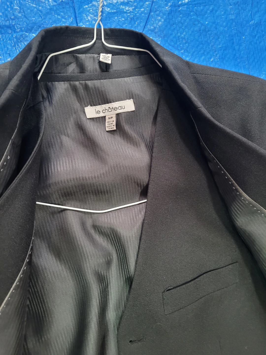 Le Château Black Suit Jacket & Vest Set - Size S/P - photo 4