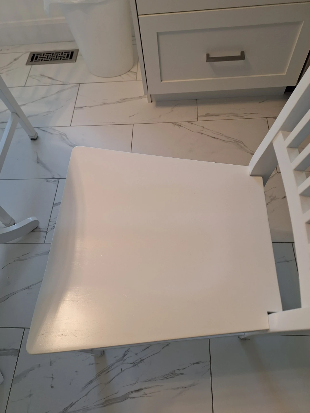 White Dining Set & 4 Chairs - photo 5