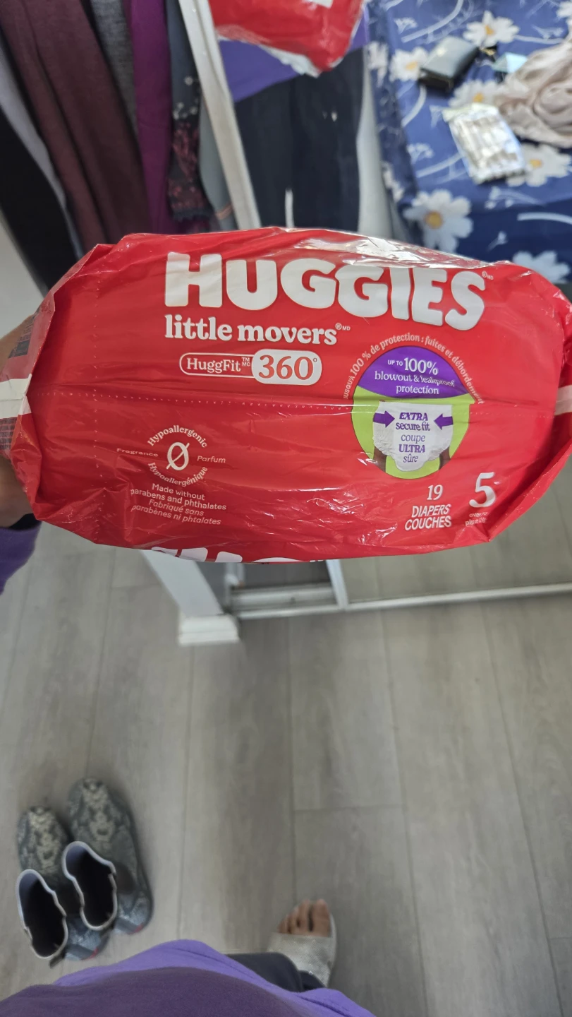 Huggies Little Movers Diapers Size 5 (19 ct) - photo 2