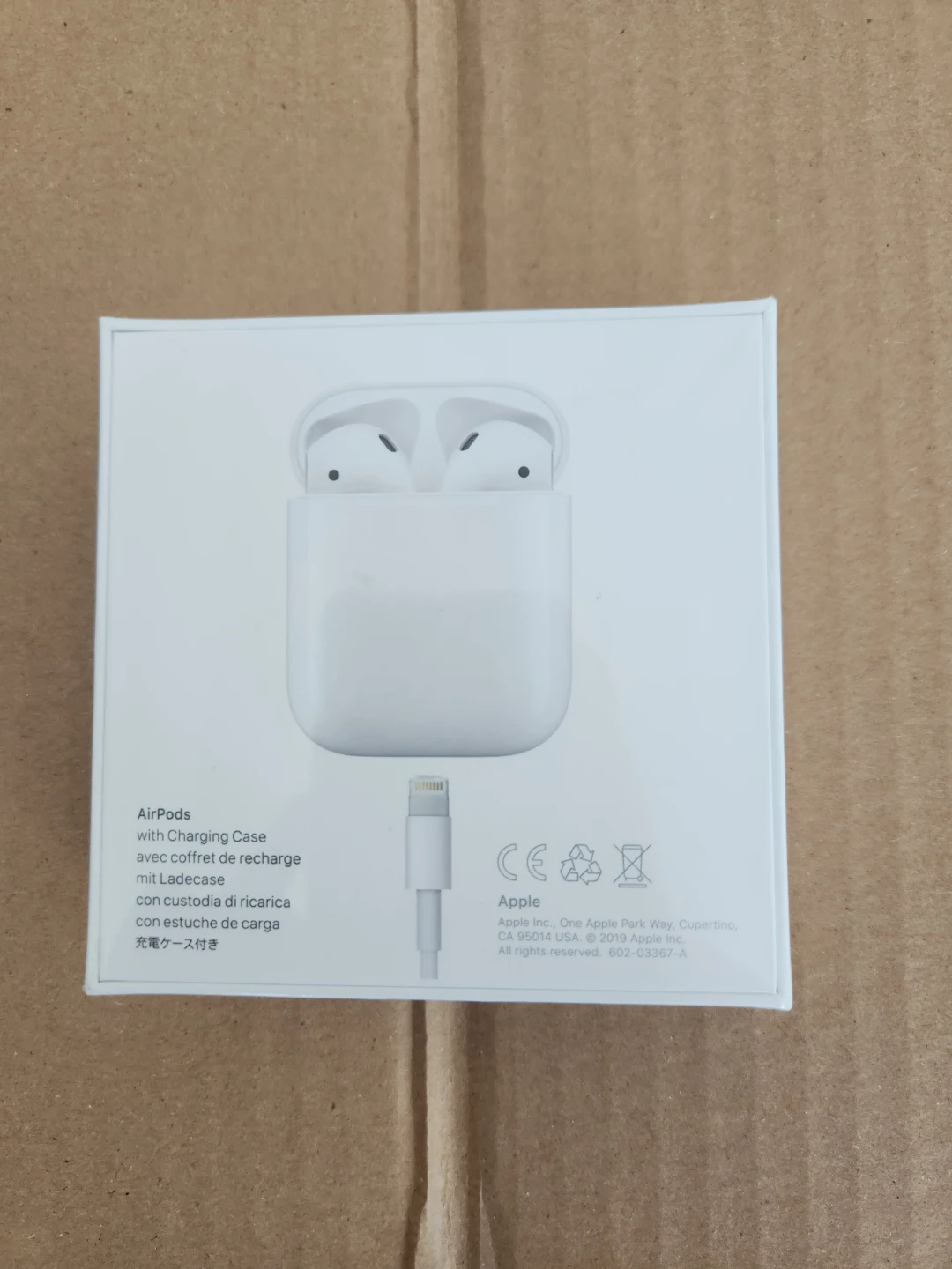 Apple AirPods 2nd gen with Charging Case - photo 3