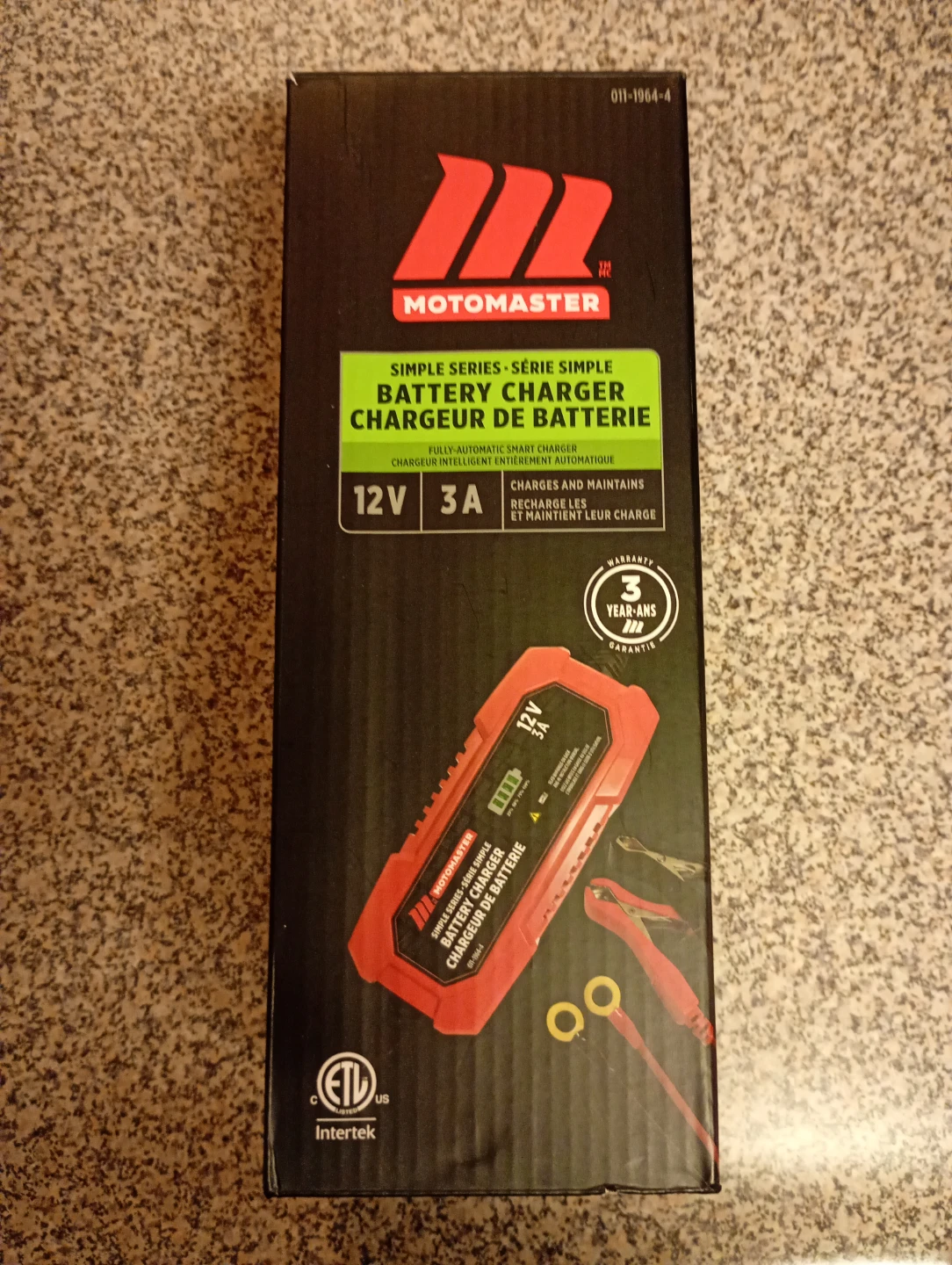 Motomaster Simple Series 12V 3A Battery Charger