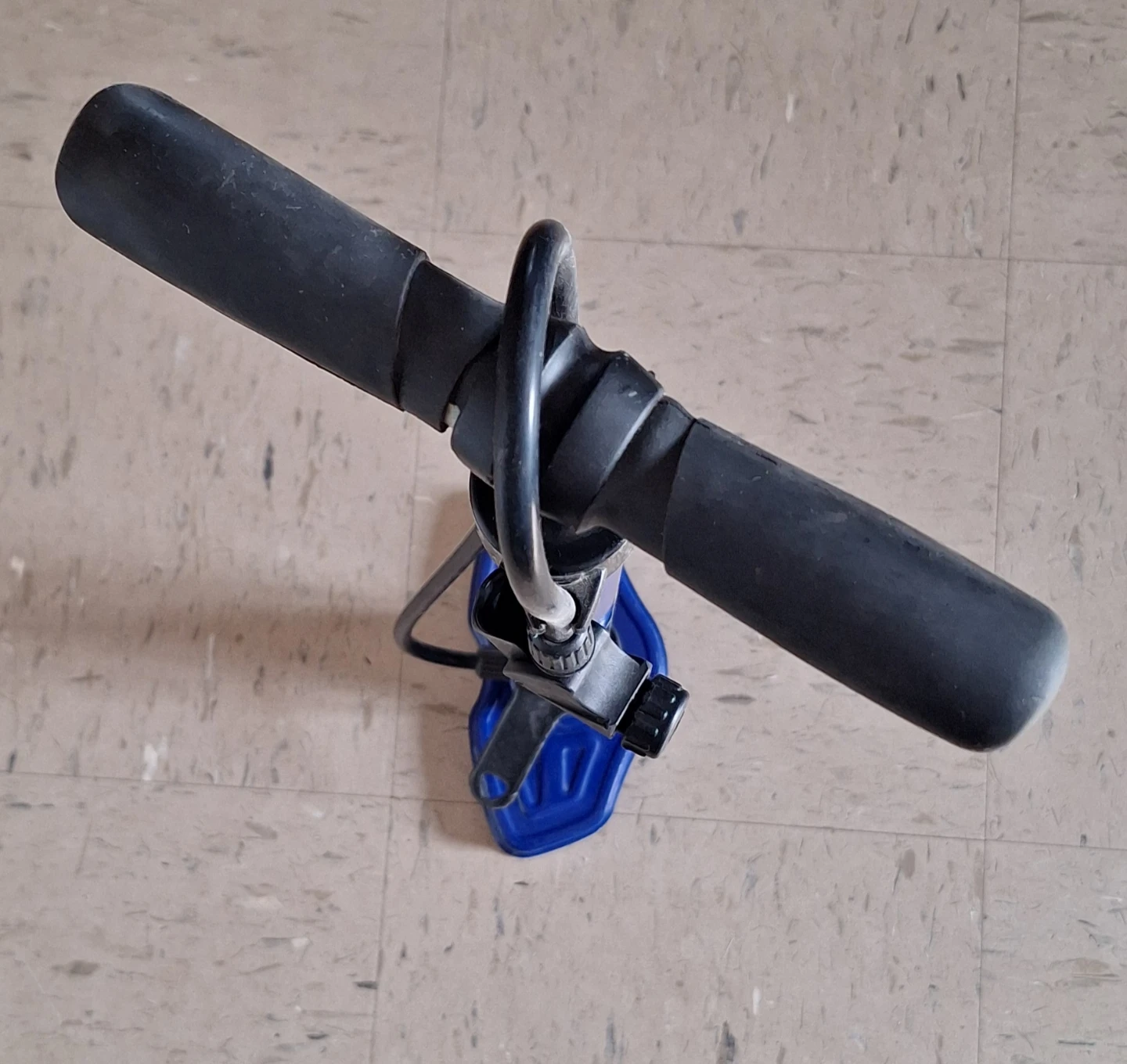 Goodyear Blue Bicycle Floor Pump - photo 2