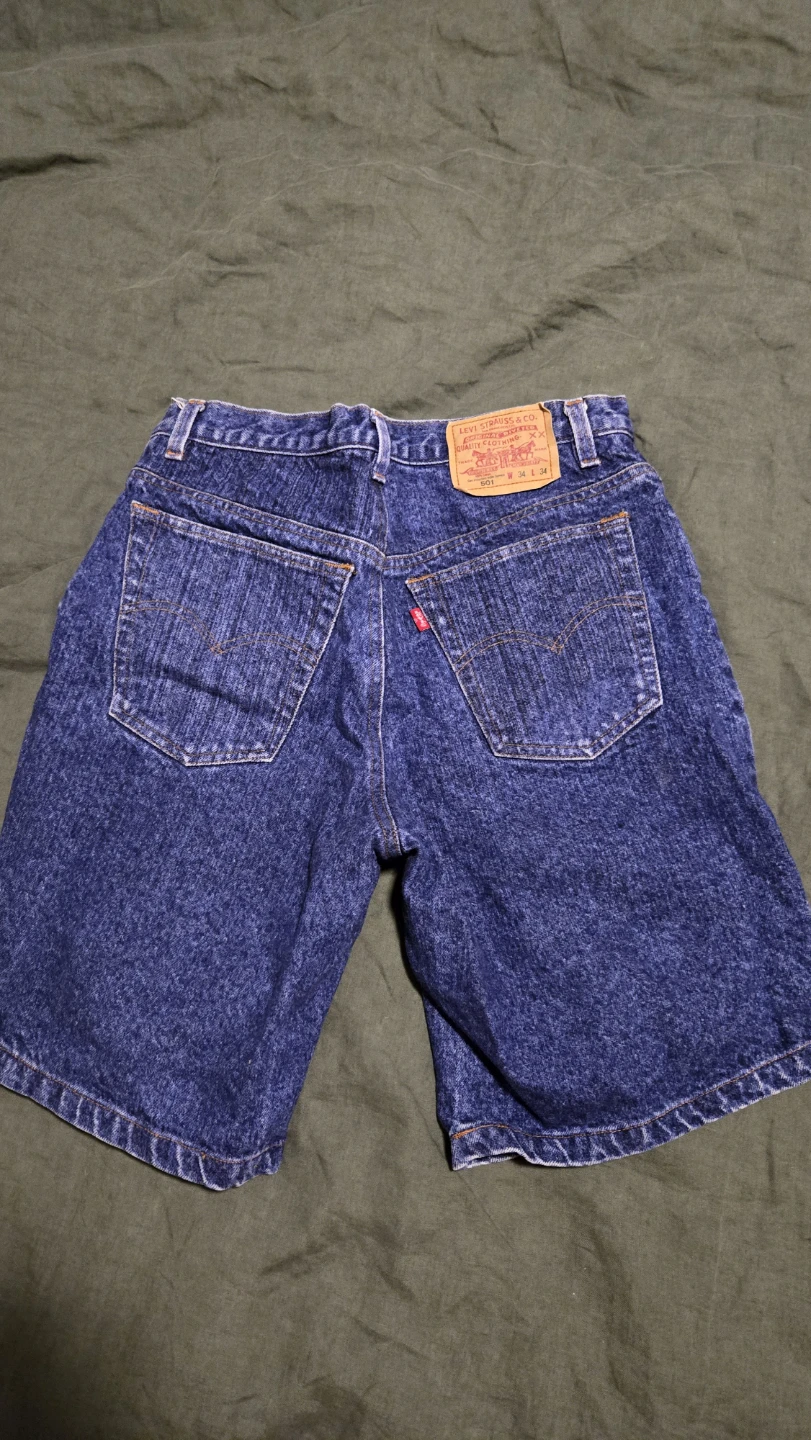 Levi's 501 Denim Shorts Size 34/ 34 - photo 2