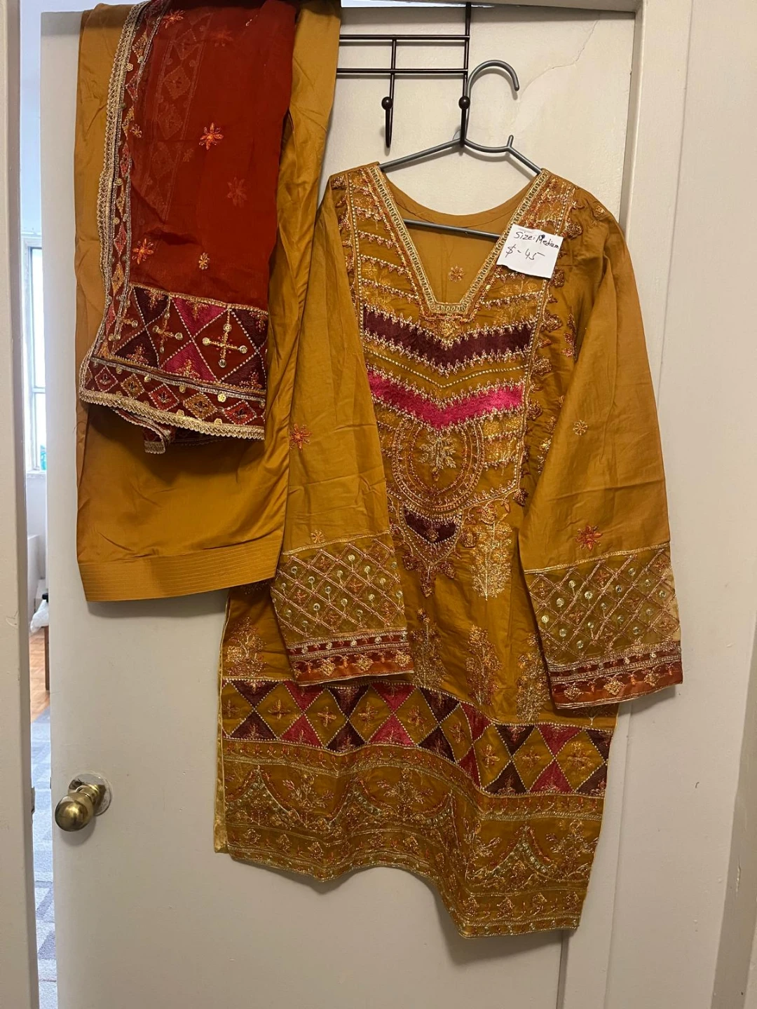 lawn farshi shalwar Kurti Set with Dupatta - Size Medium