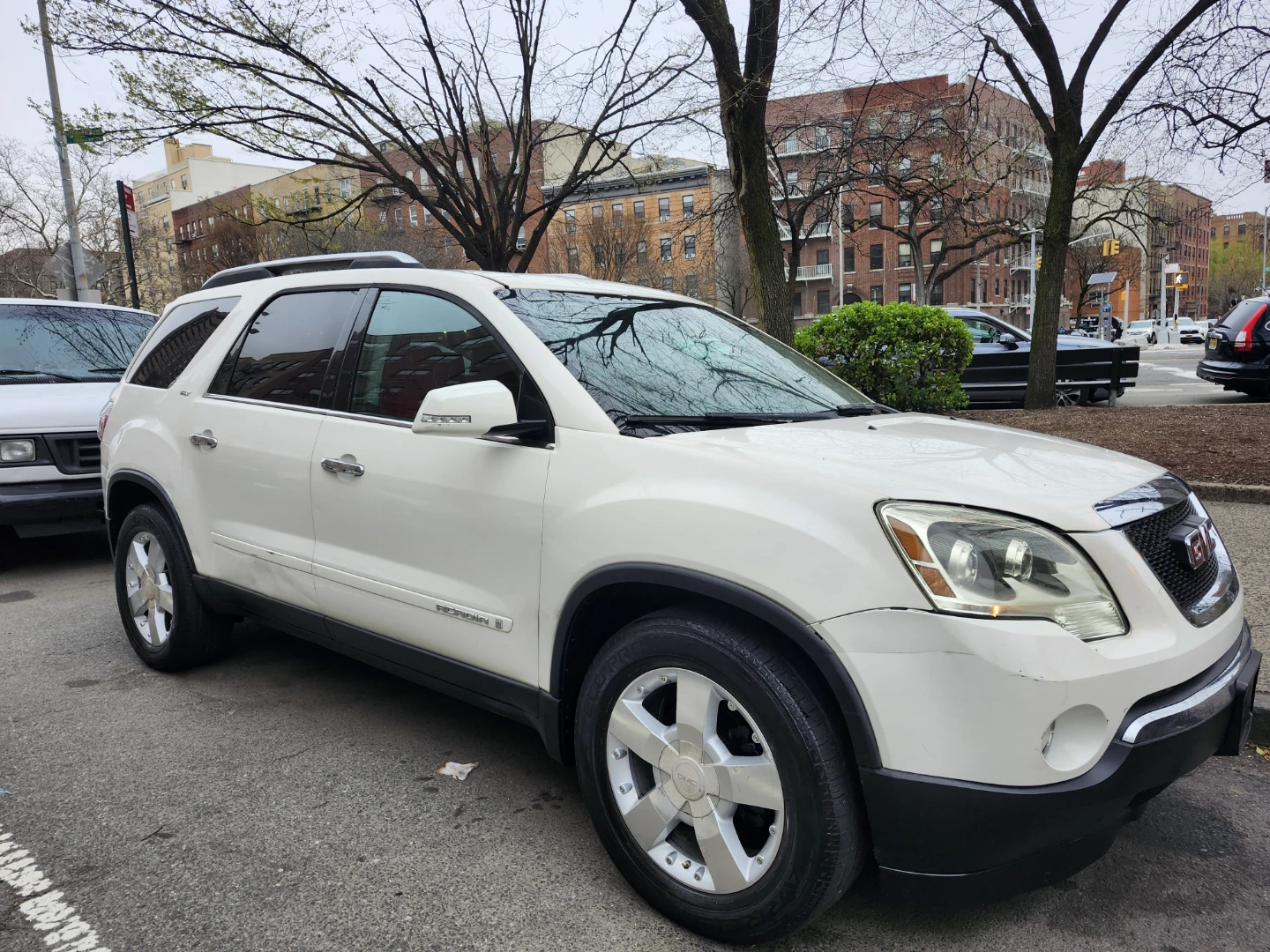 2007 GMC ARCADIA - photo 4