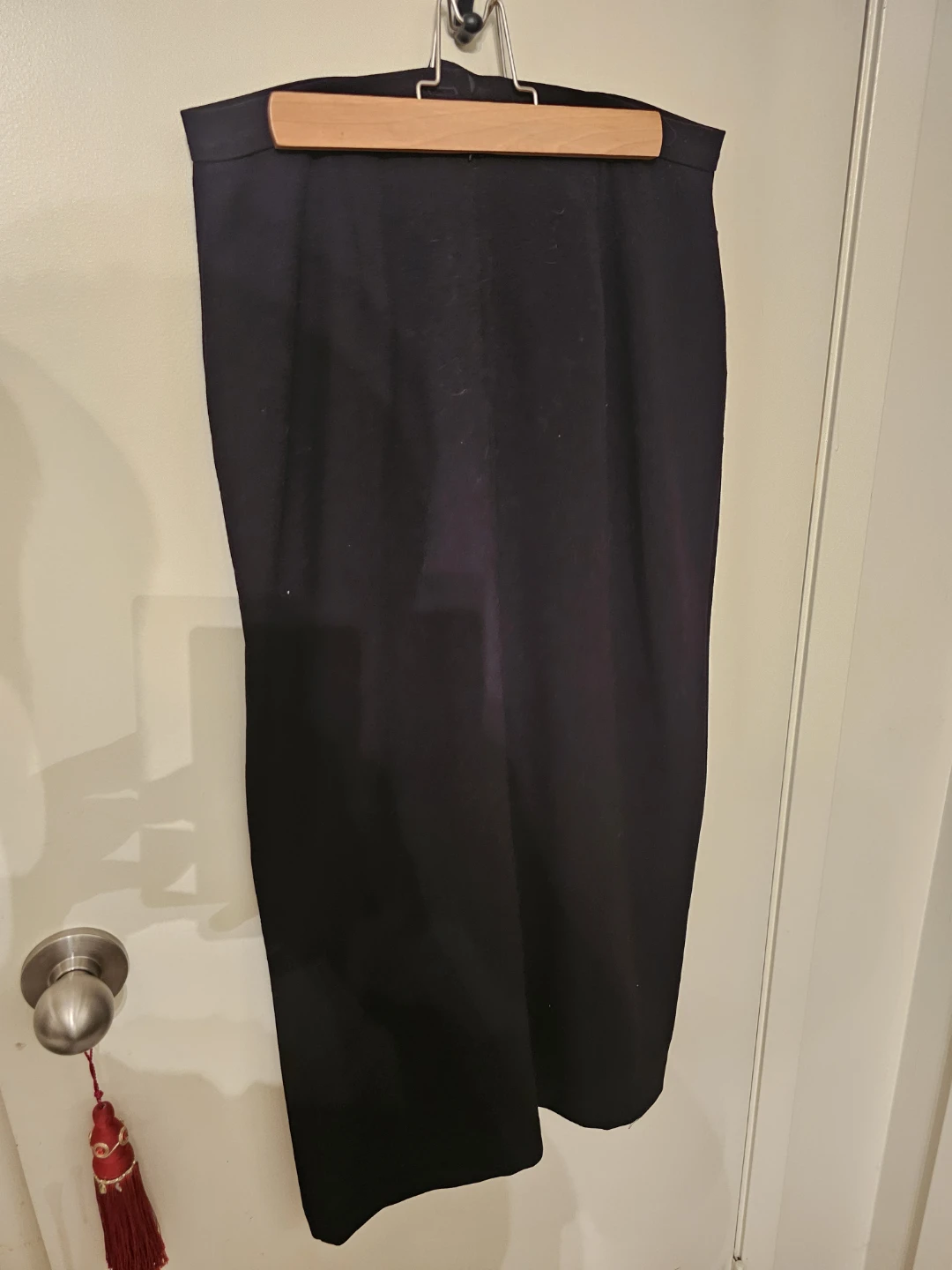 Lana Lee Black Skirt Size 10