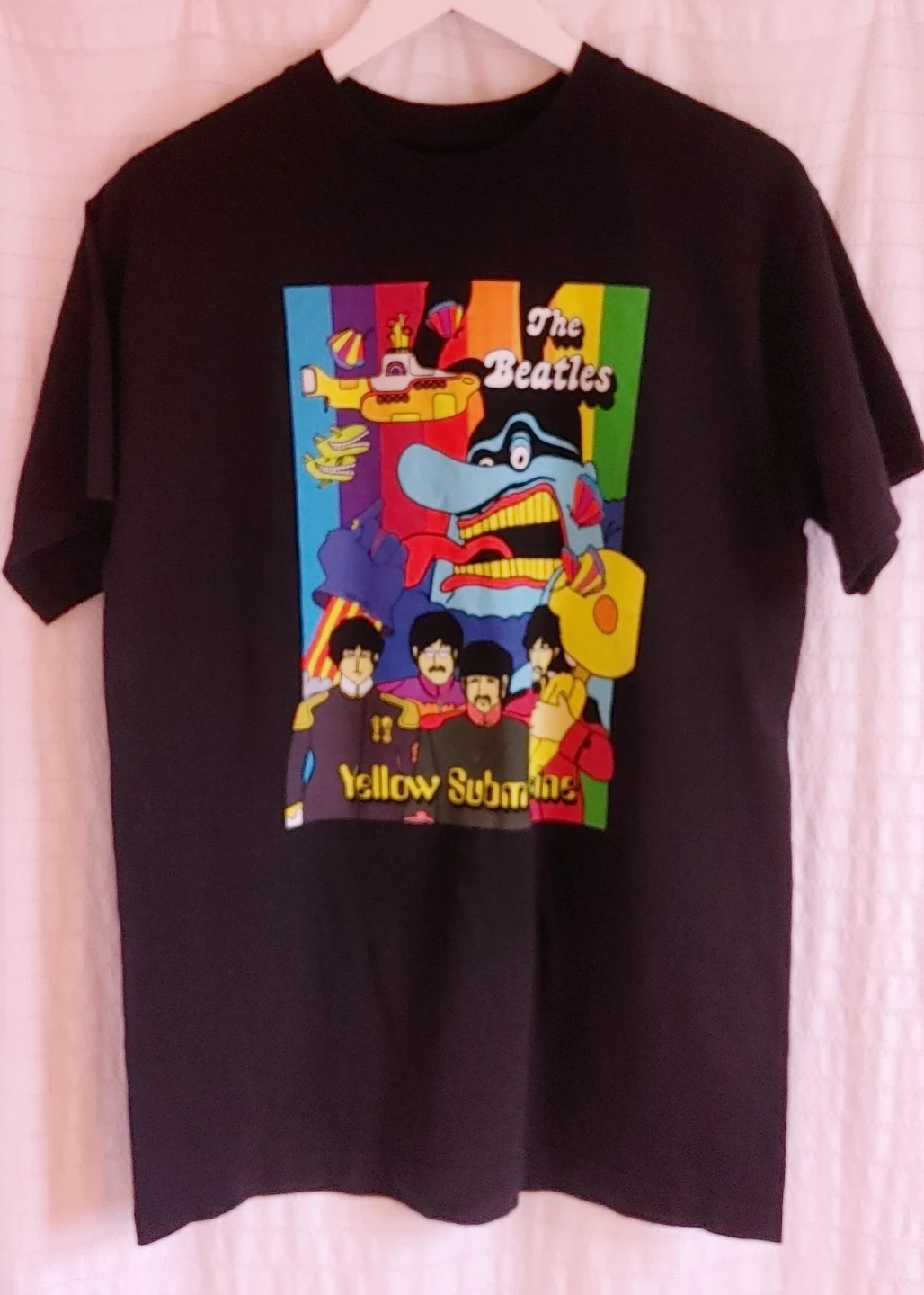 Beatles Yellow Submarine Figures and t shirt - photo 4