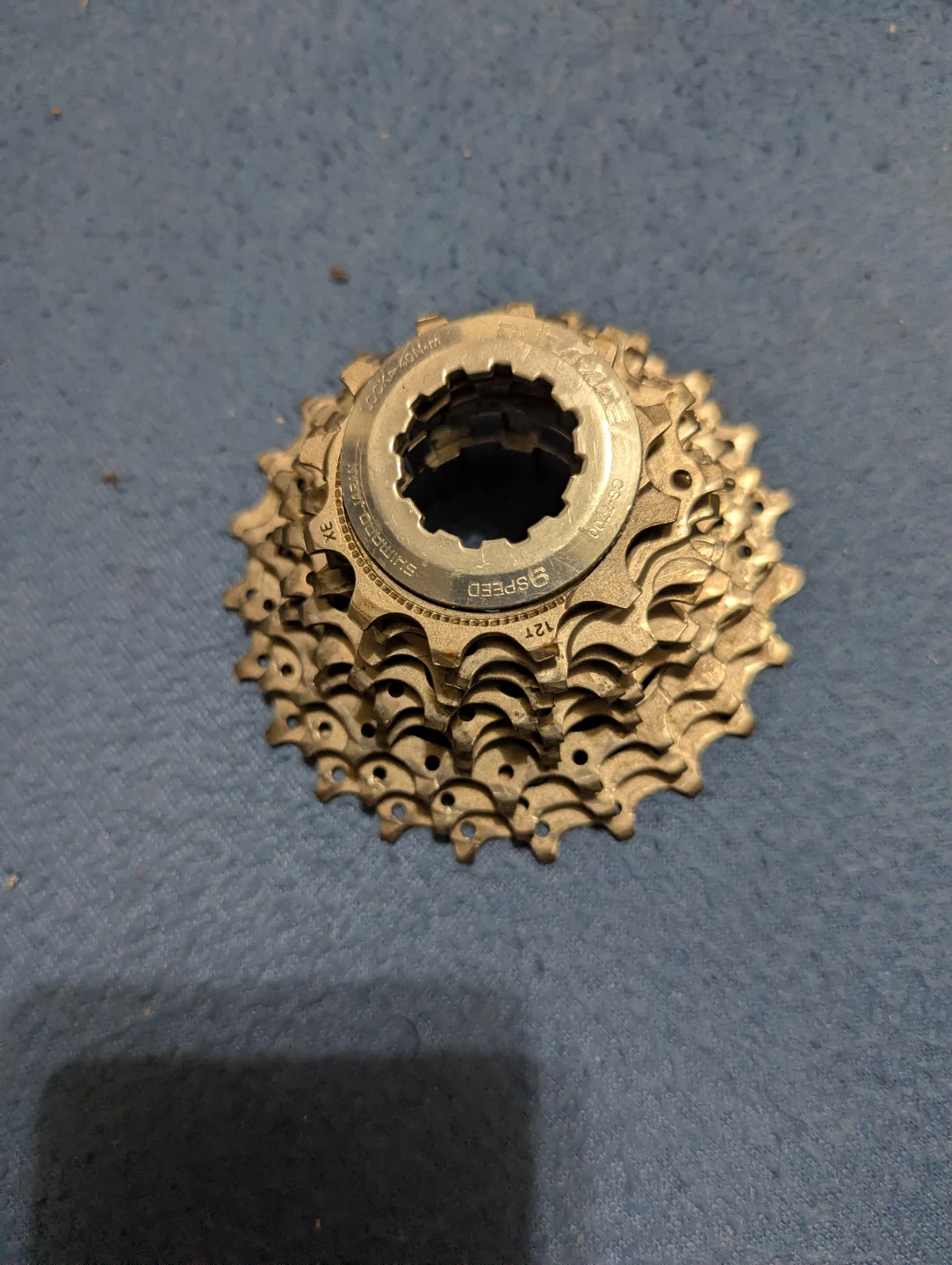 Shimano Dura-Ace CS-7700 9-Speed Cassette