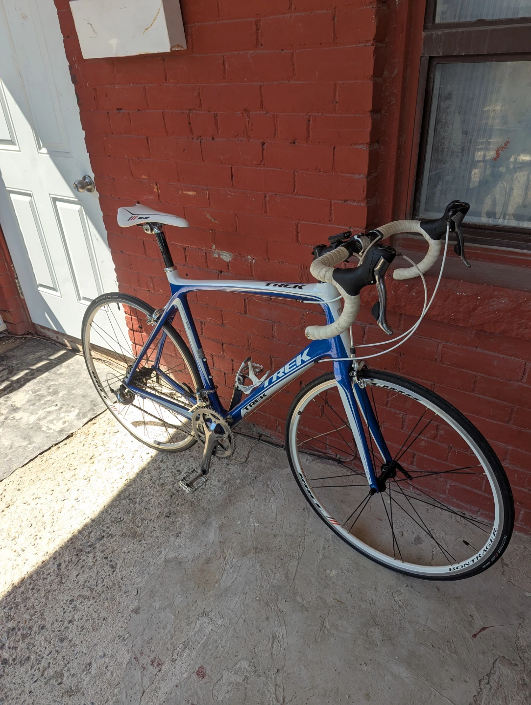 Trek Madone 4.5 Carbon fiber Road bike - photo 2