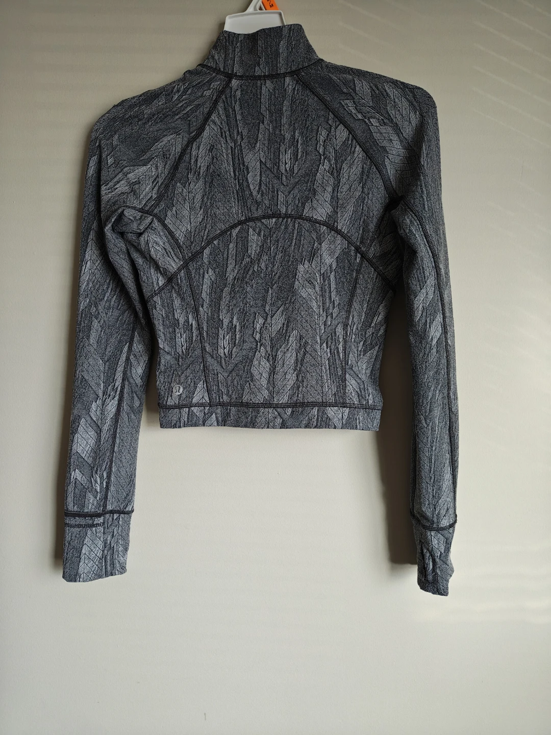 Lululemon Grey Leaf Print Half-Zip Cropped Jacket - photo 4