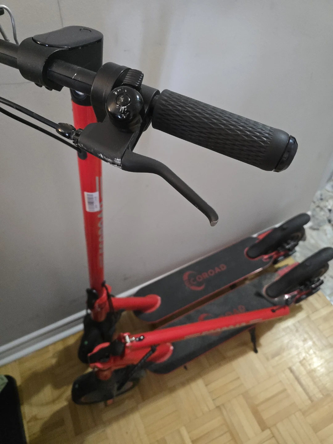 EC6 ECOROAD SCOOTER plus 1 for parts