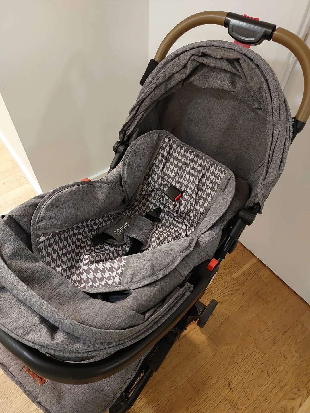 Stroller with car seat set - photo 3