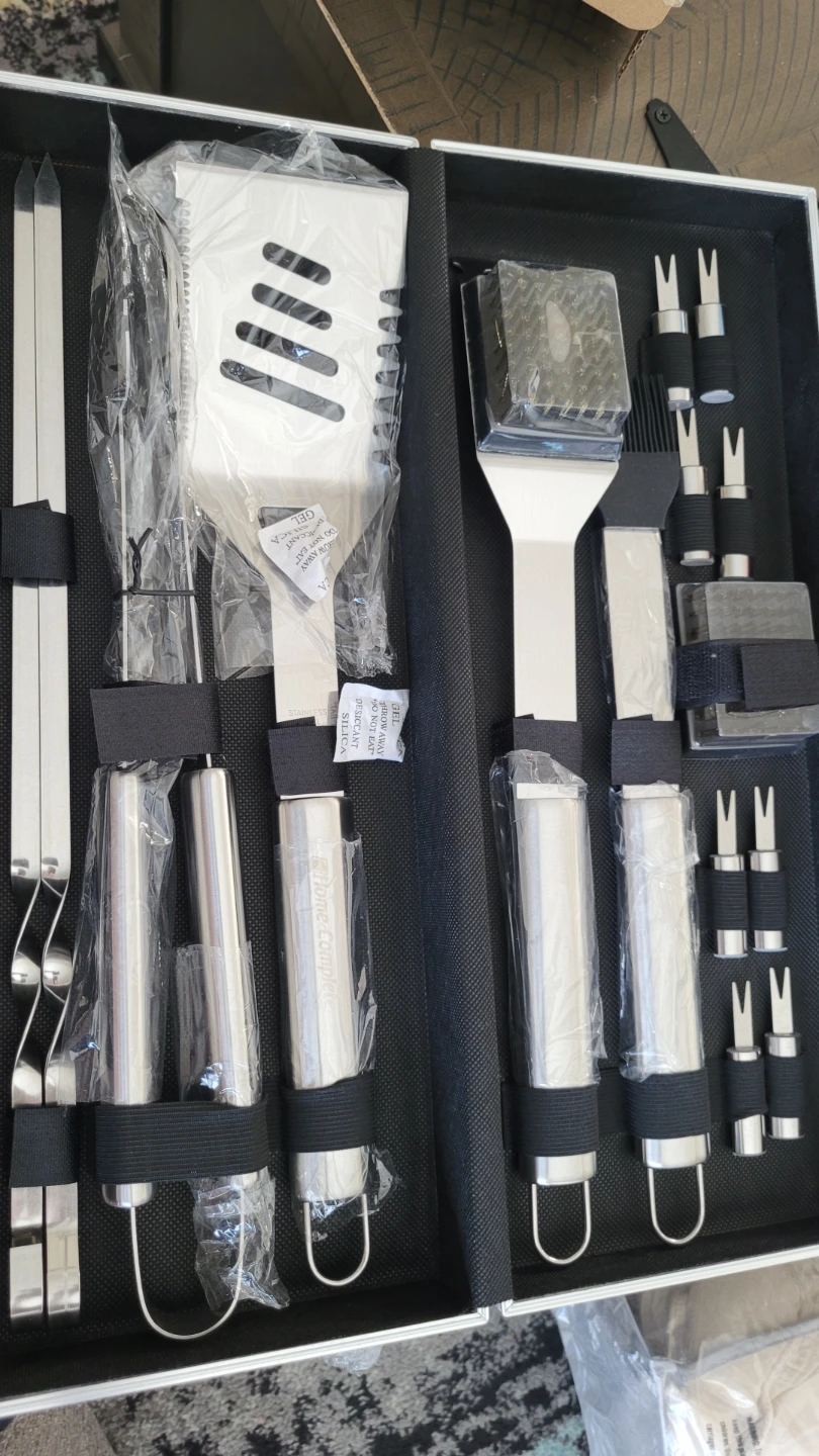 16 Piece Professional Stainless Steel Grill Set w Storage Case