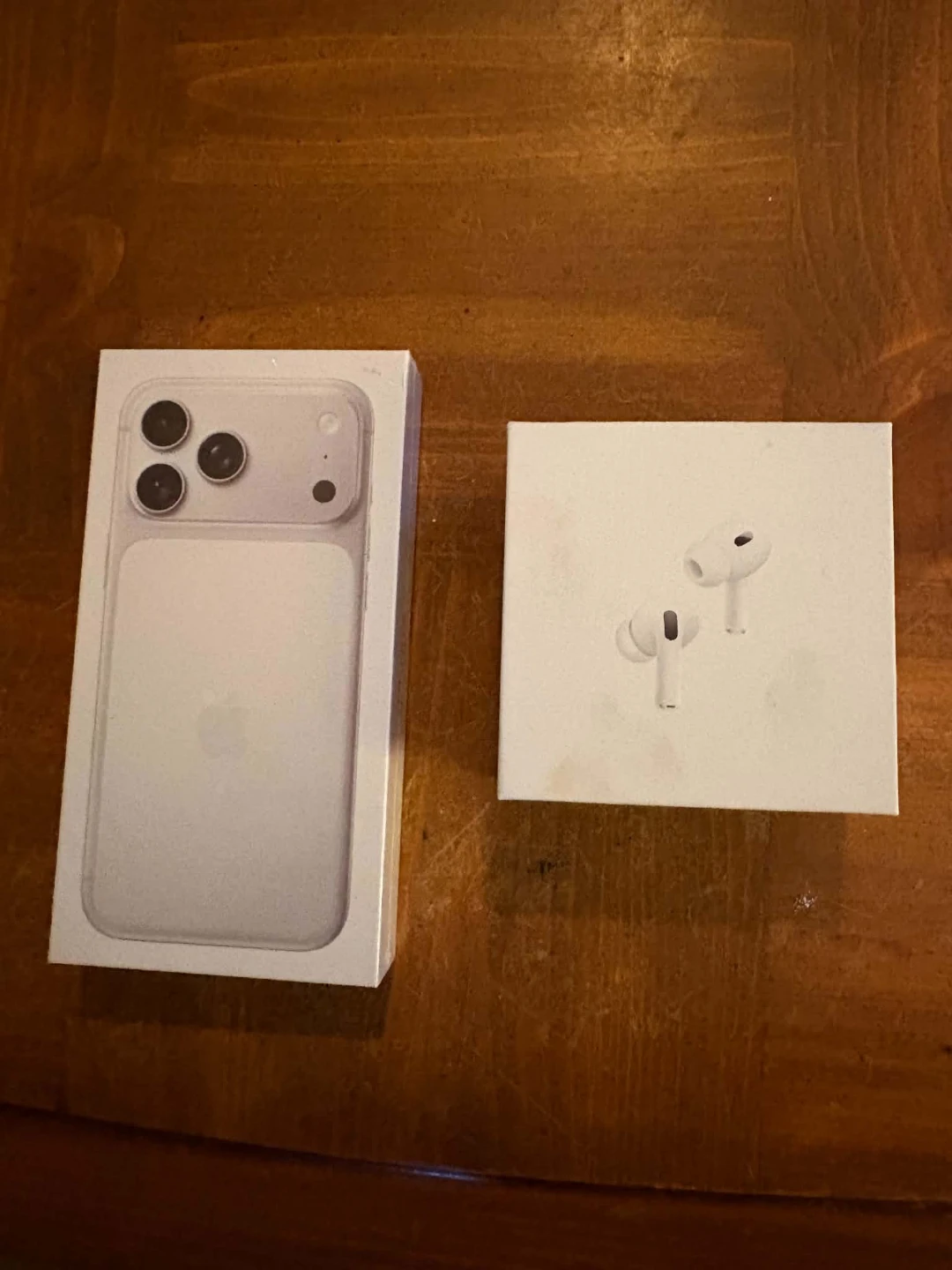 Apple iPhone 17 Pro Max & AirPods Pro (2nd Gen)