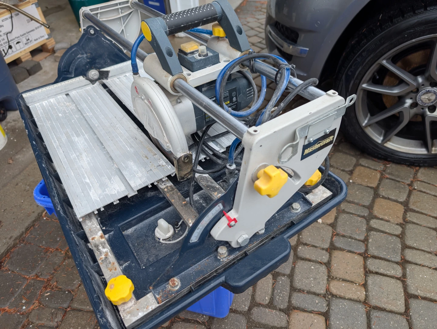 Mastercraft Sliding Wet Tile Saw 55-6740-2 - photo 2