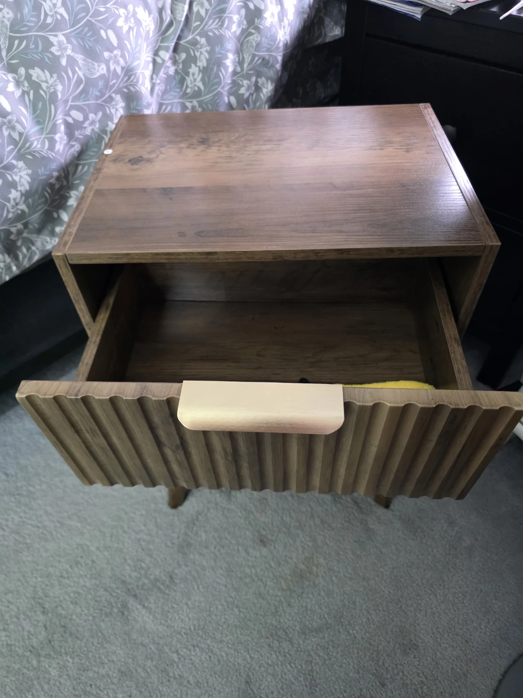 Wooden 2-Drawer Nightstand