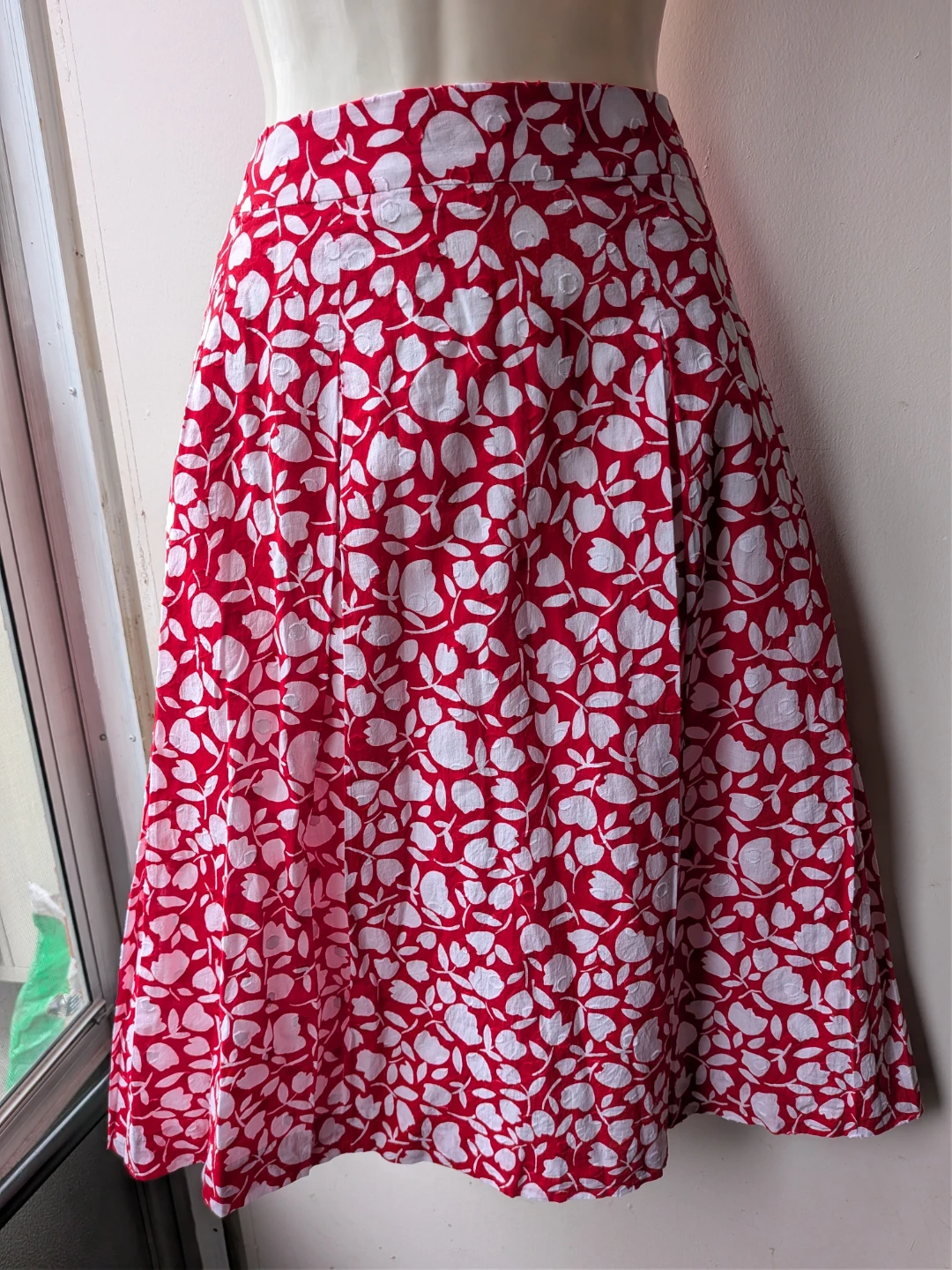 Red and White Floral Skirt - photo 2