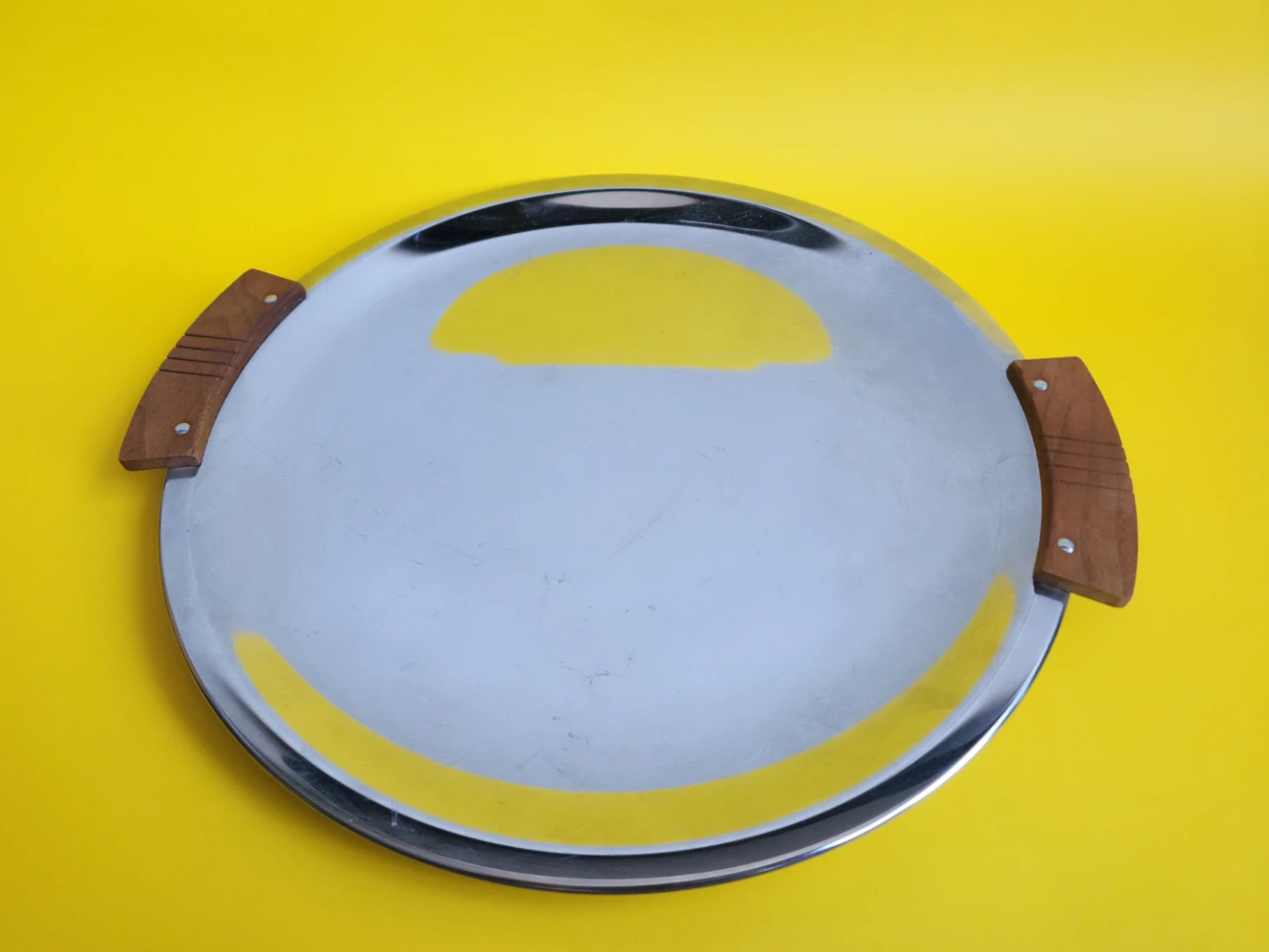 Metal Serving Tray with Wooden Handles - photo 2