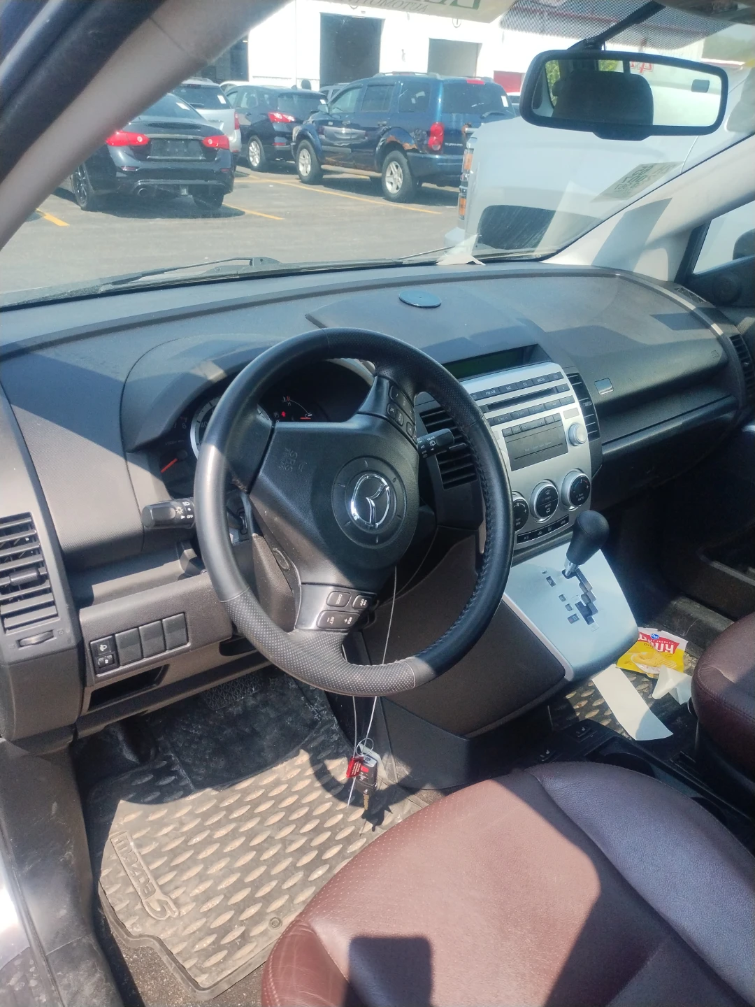Mazda 5 Minivan
